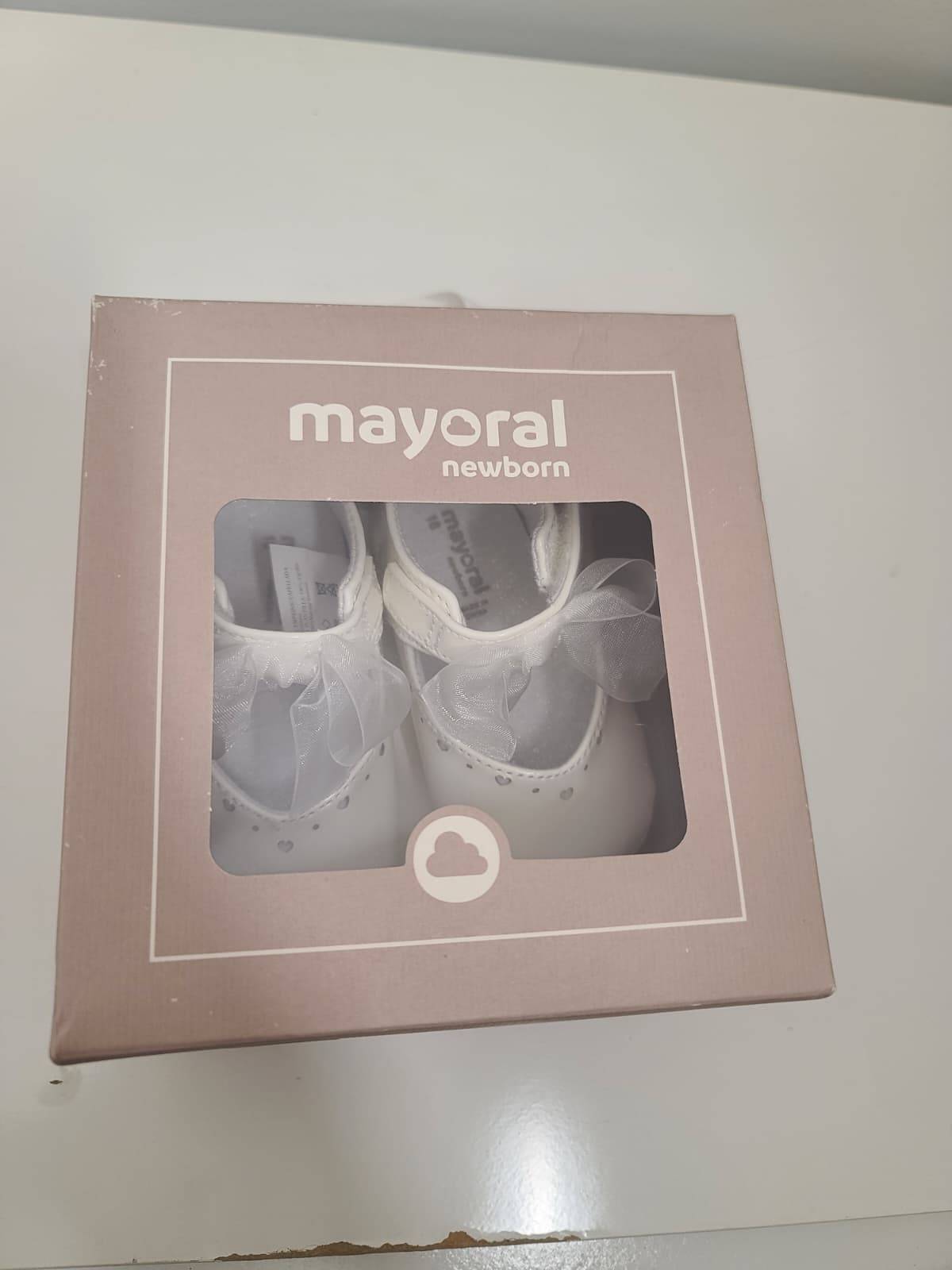 Mayoral Newborn White Baby Shoes - Size17 and 18 - photo 2