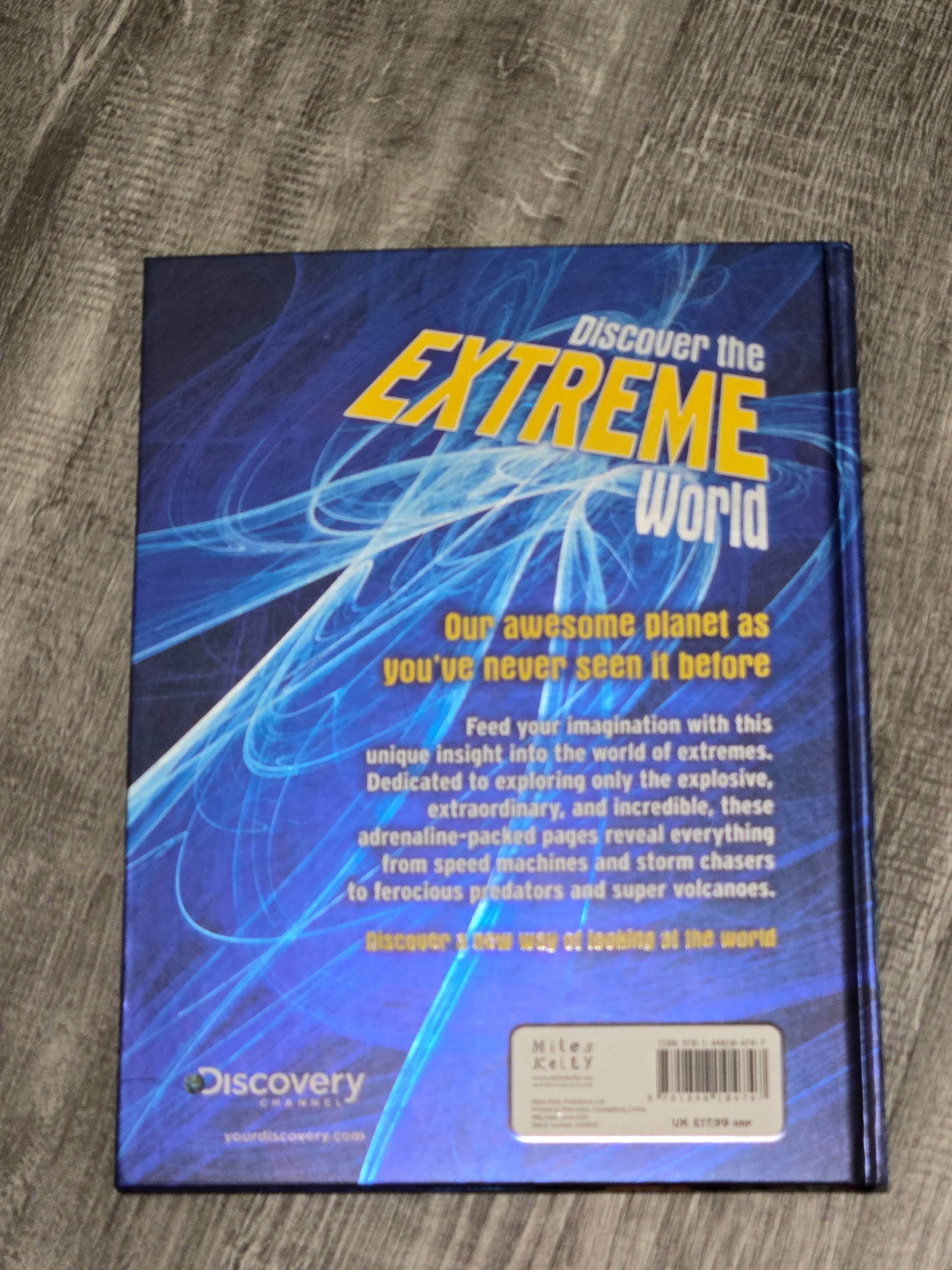 Discover the Extreme World by Miles Kelly - photo 4