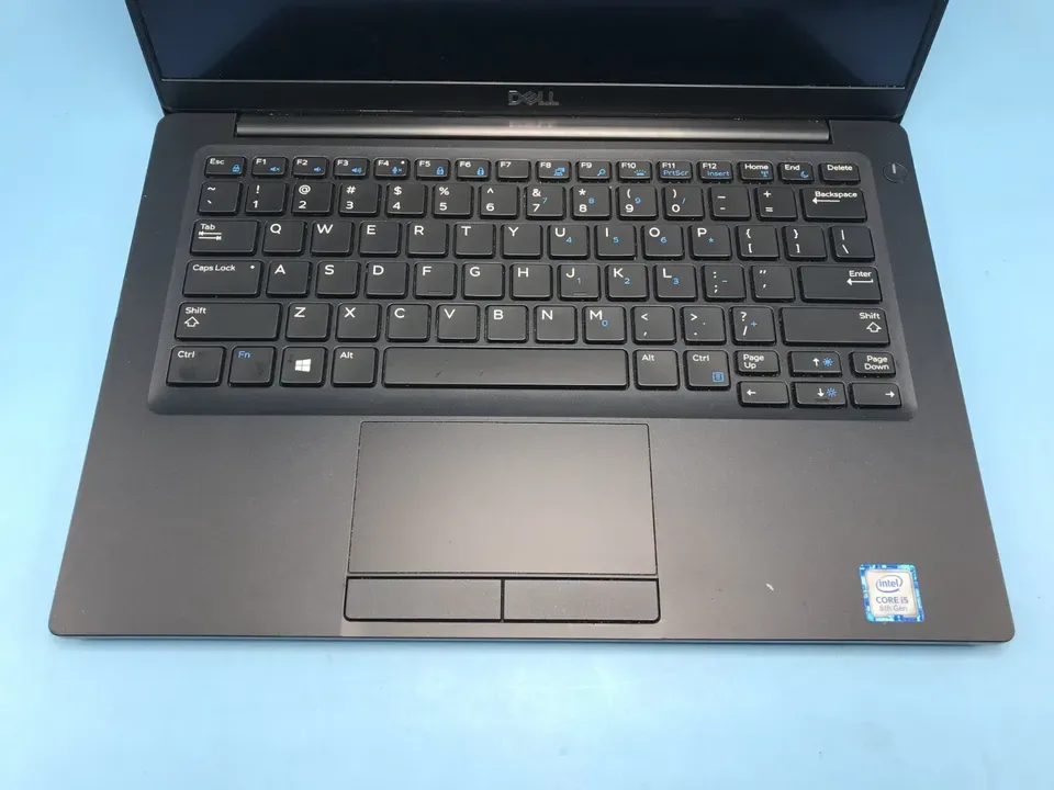 Dell Latitude 7390 13.3 Intel Core i5- 16GB 256GB Windows 11