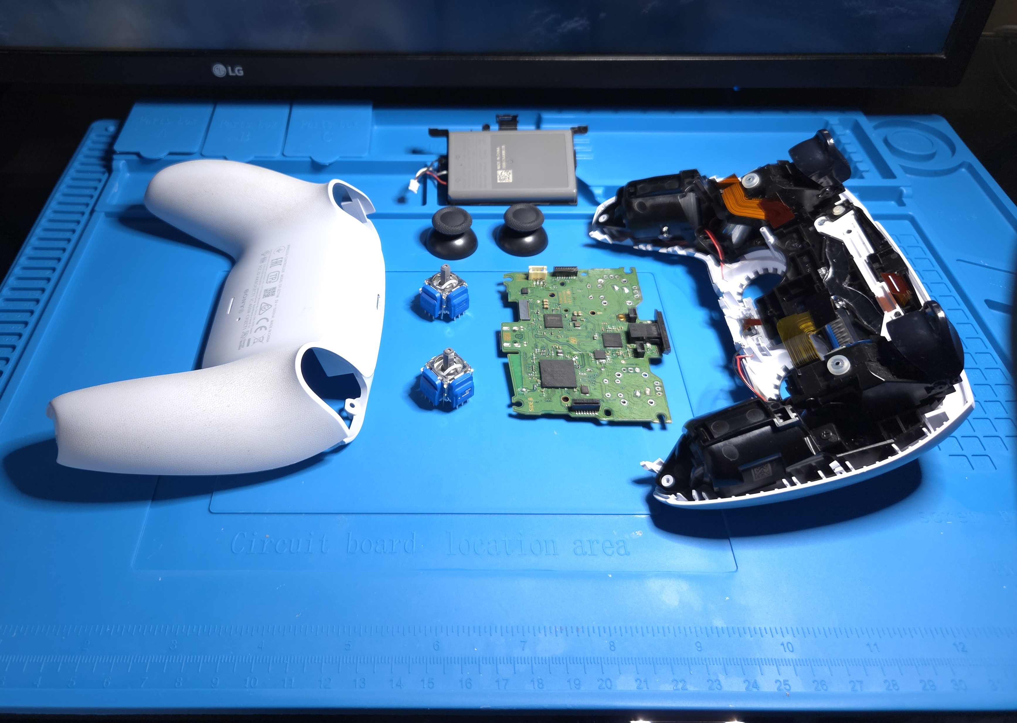 PS5 DualSense DRIFT PROOF Controller - Upgraded