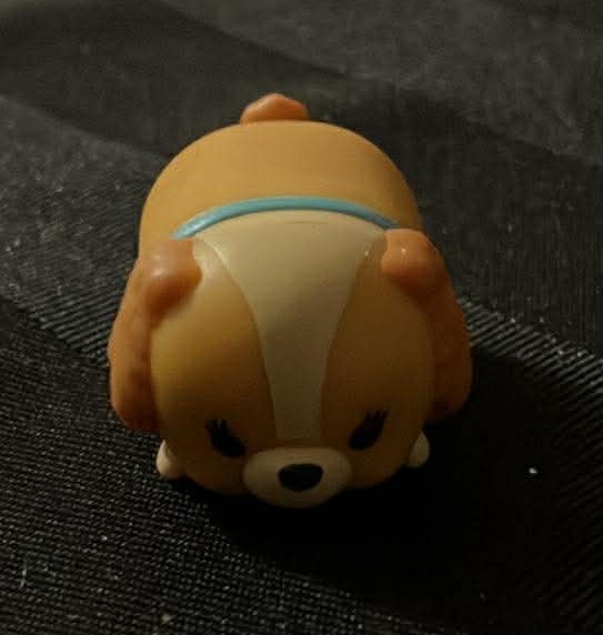 Disney Tsum Tsum Lady - 1 Inch