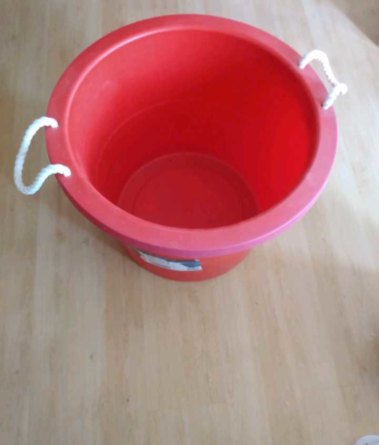 20 Gallon Red Utility Bucket (ONLY 1 LEFT) - photo 3