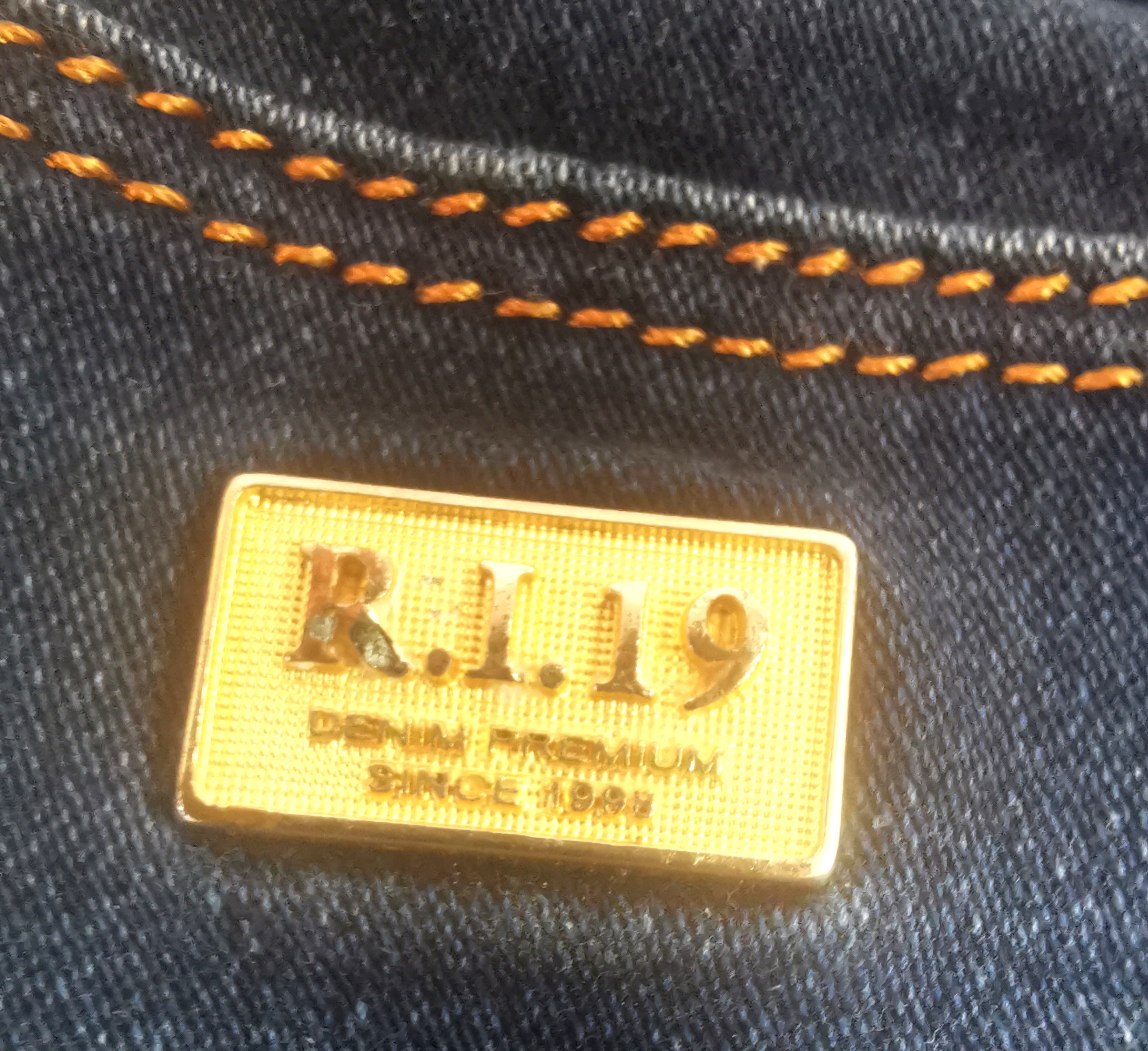 R.I.19 Brazilian Denim Shorts M 6 8 High Rise Triple Button - photo 4