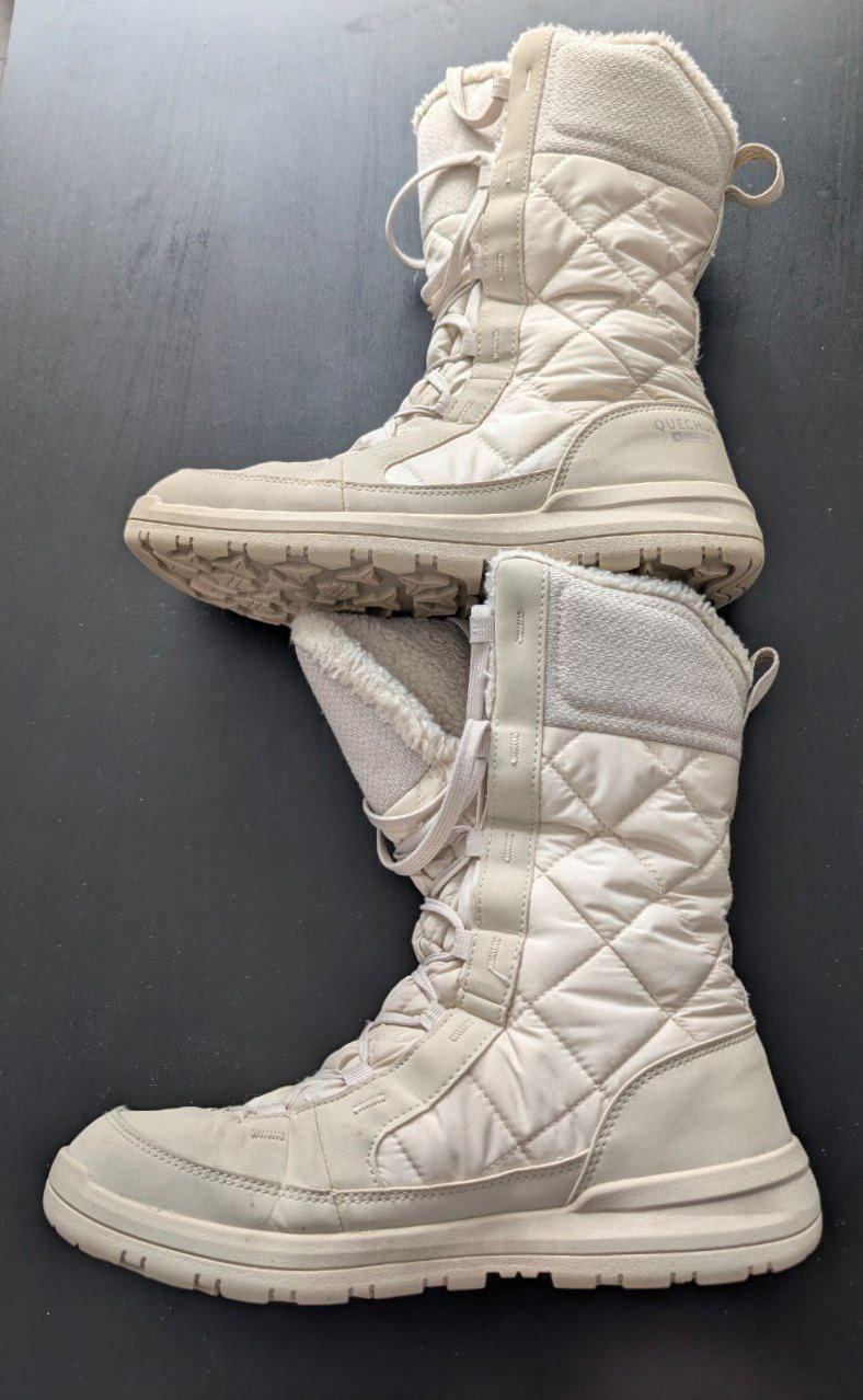 Quechua Women’s Waterproof Winter Boots. Used, good condition.