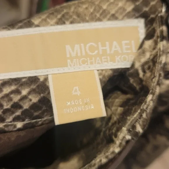 Michael Kors Snakeskin Print Skirt - Size 4 - photo 3