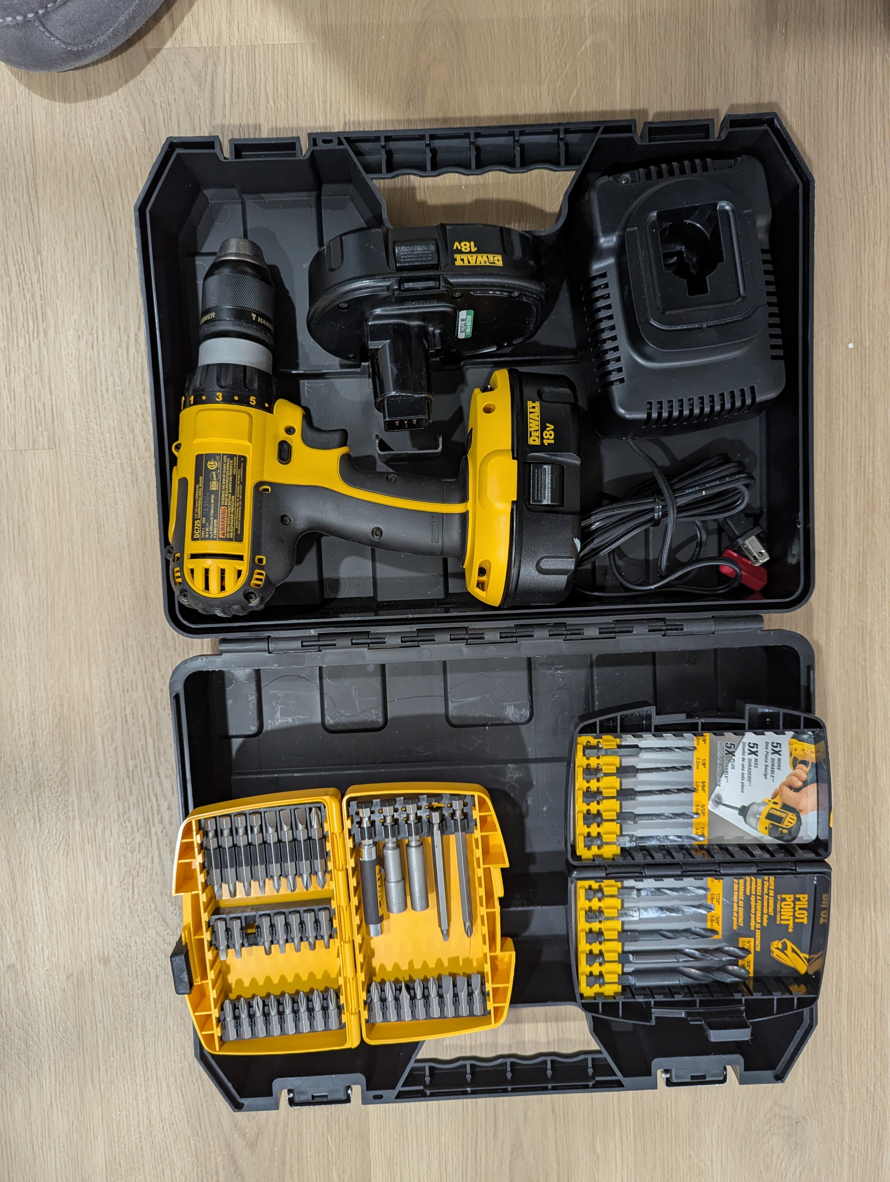 DeWalt Drill - photo 3