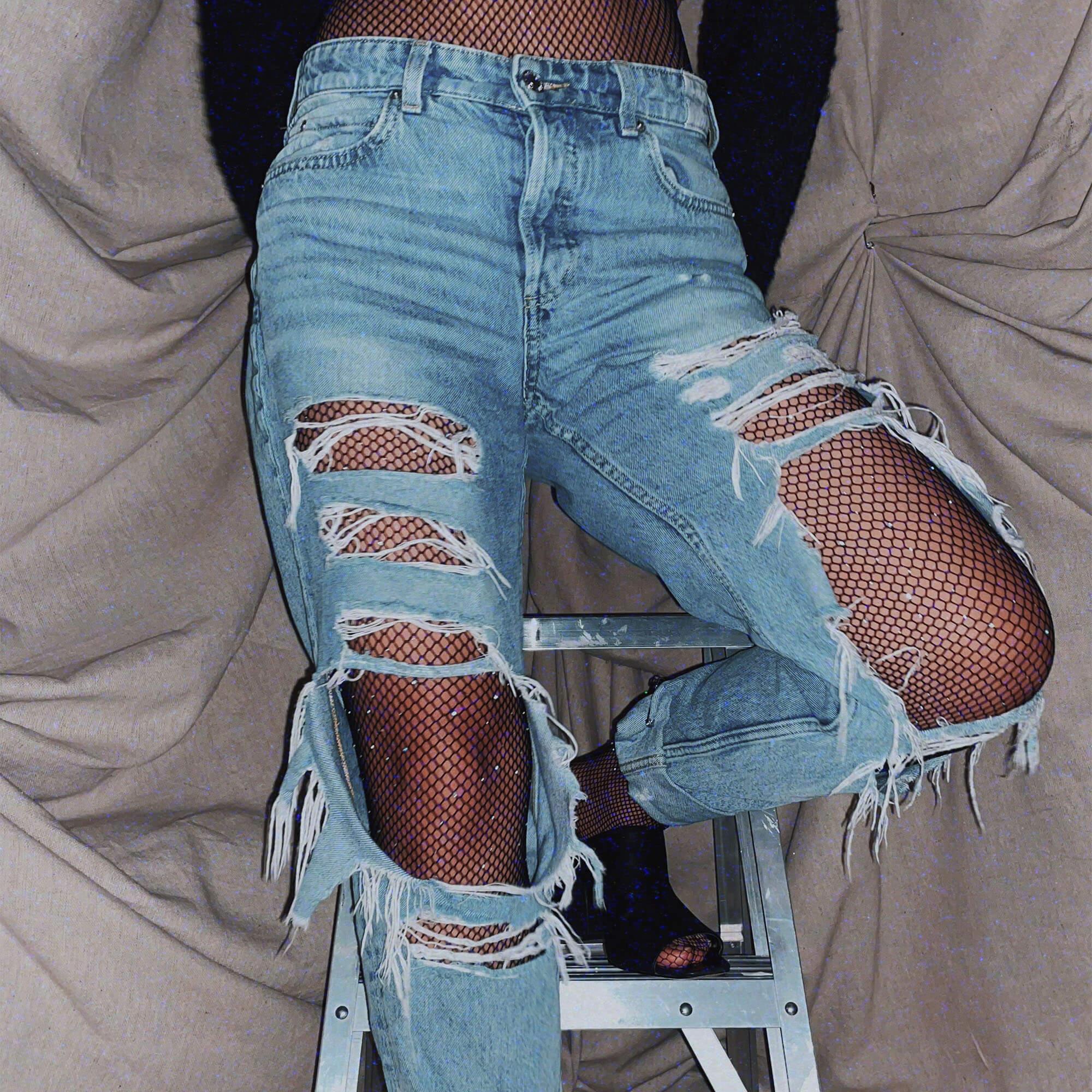 destroyed blue denim mom boyfriend jeans pants