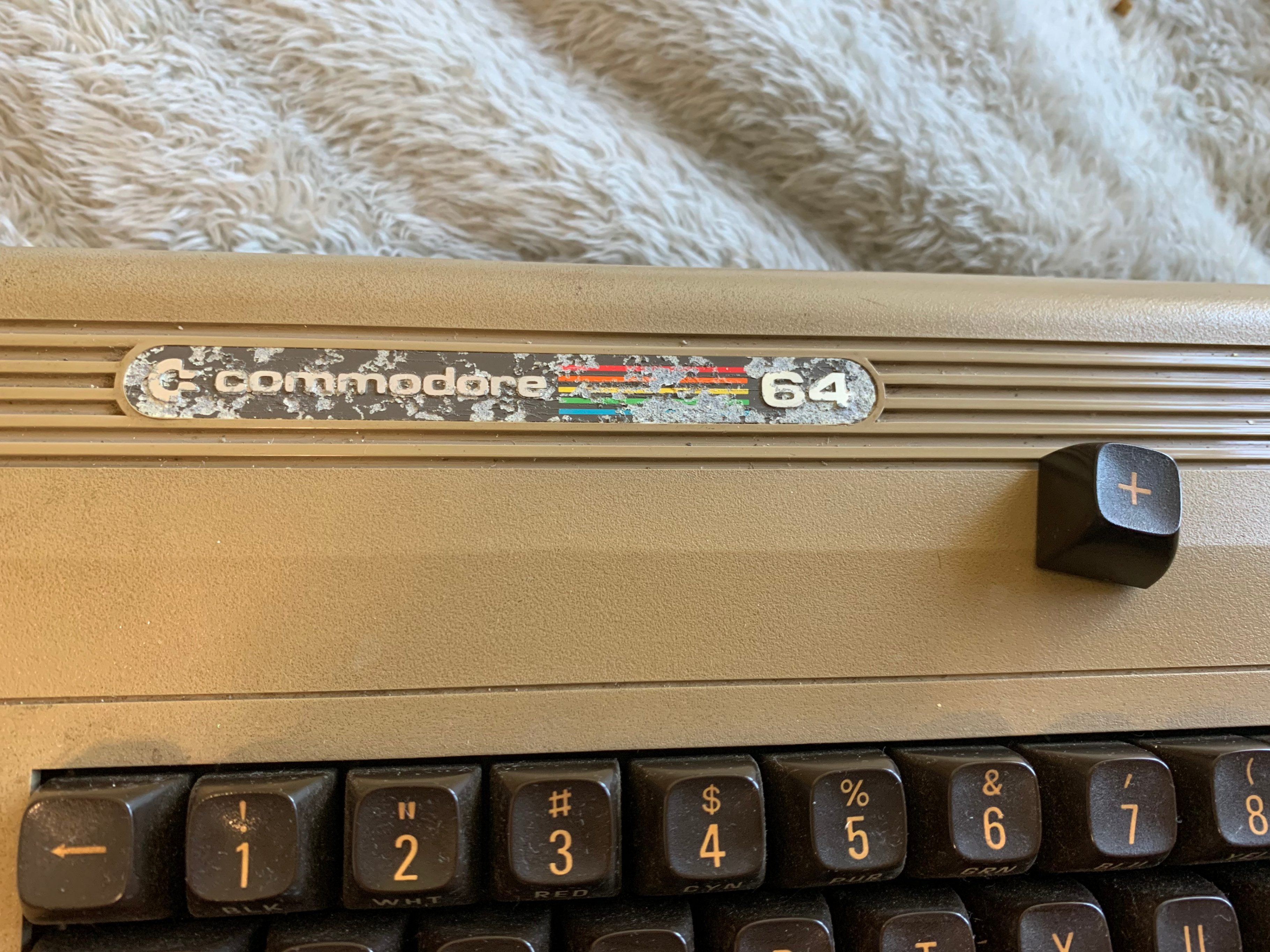 2 Commodore 64 Sets to Sell - photo 3