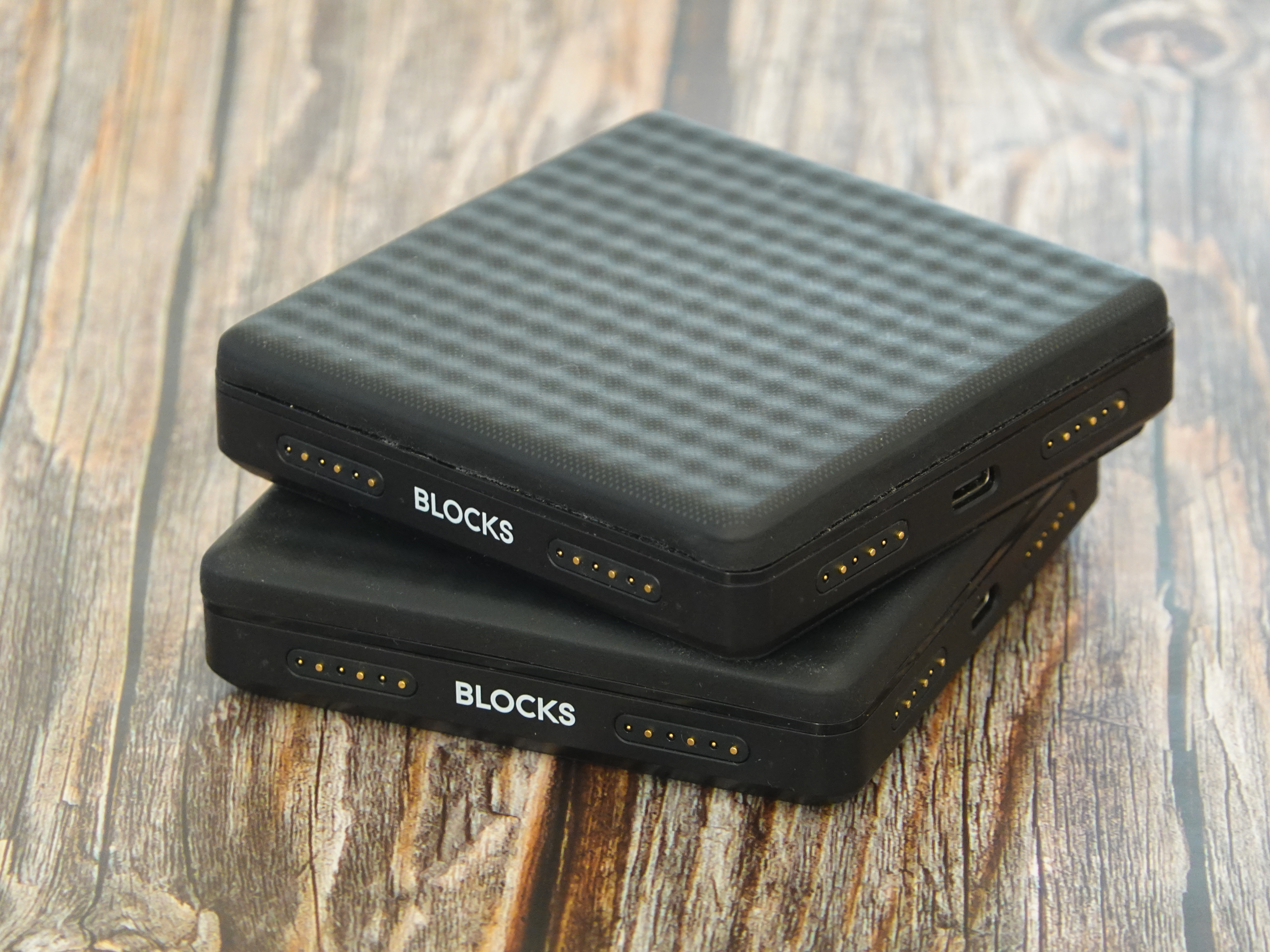 ROLI Lightpad Block (x2) - Wireless MIDI Instrument 🏆