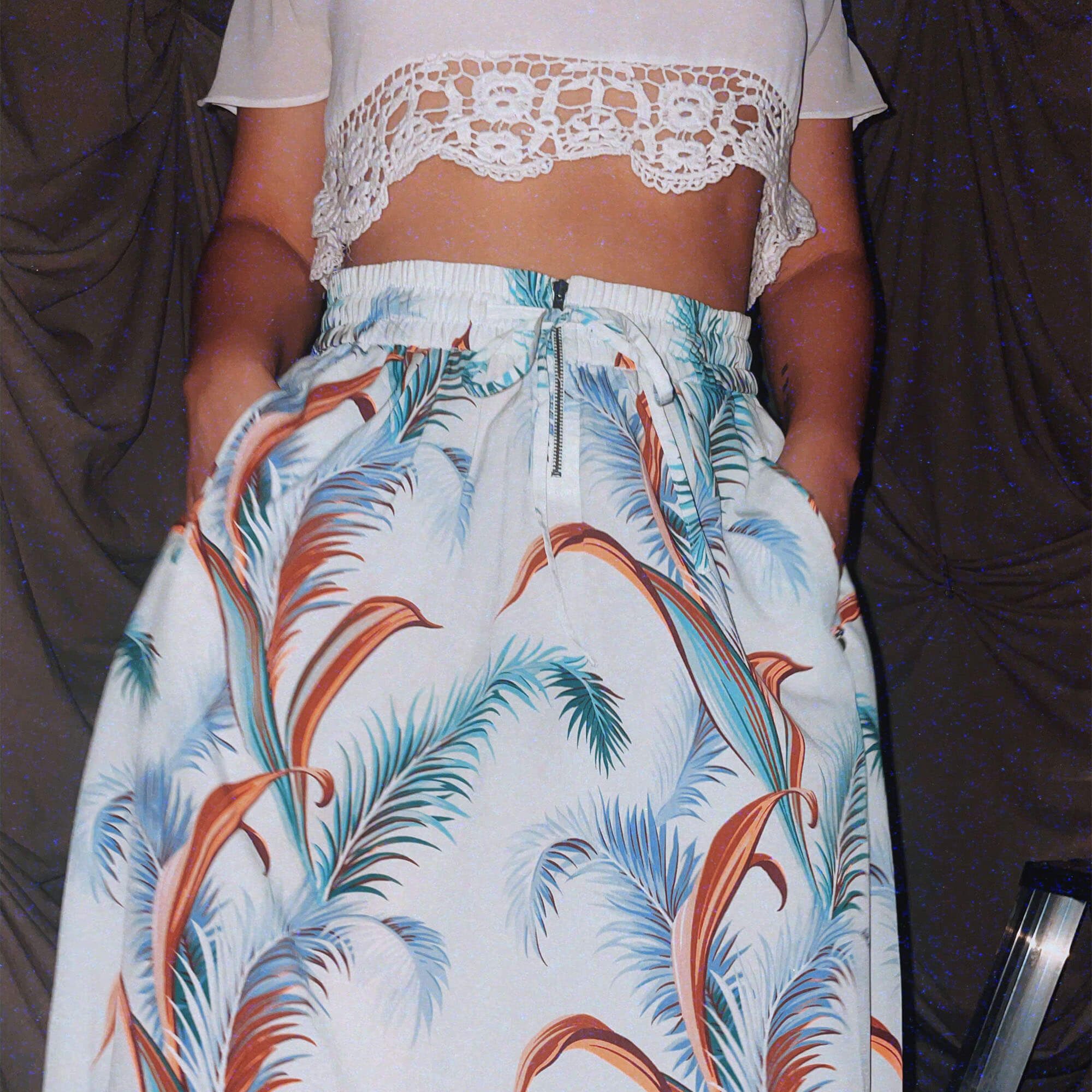 long maxi high waist miami palm skirt with pockets
