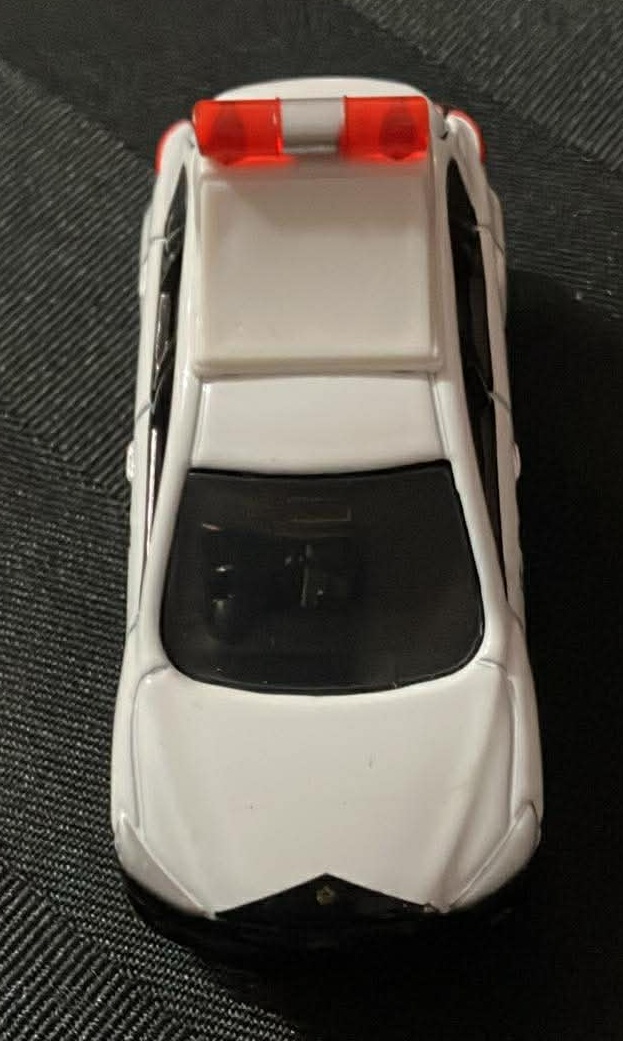 Tomica Tomy #82 Mazda CX-5 Police Car Die Cast 1/66 Scale - photo 2