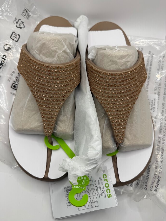 Crocs Getaway Gems Triangle, Latte, Style 212335-2Q9 W7 & W9 - photo 4