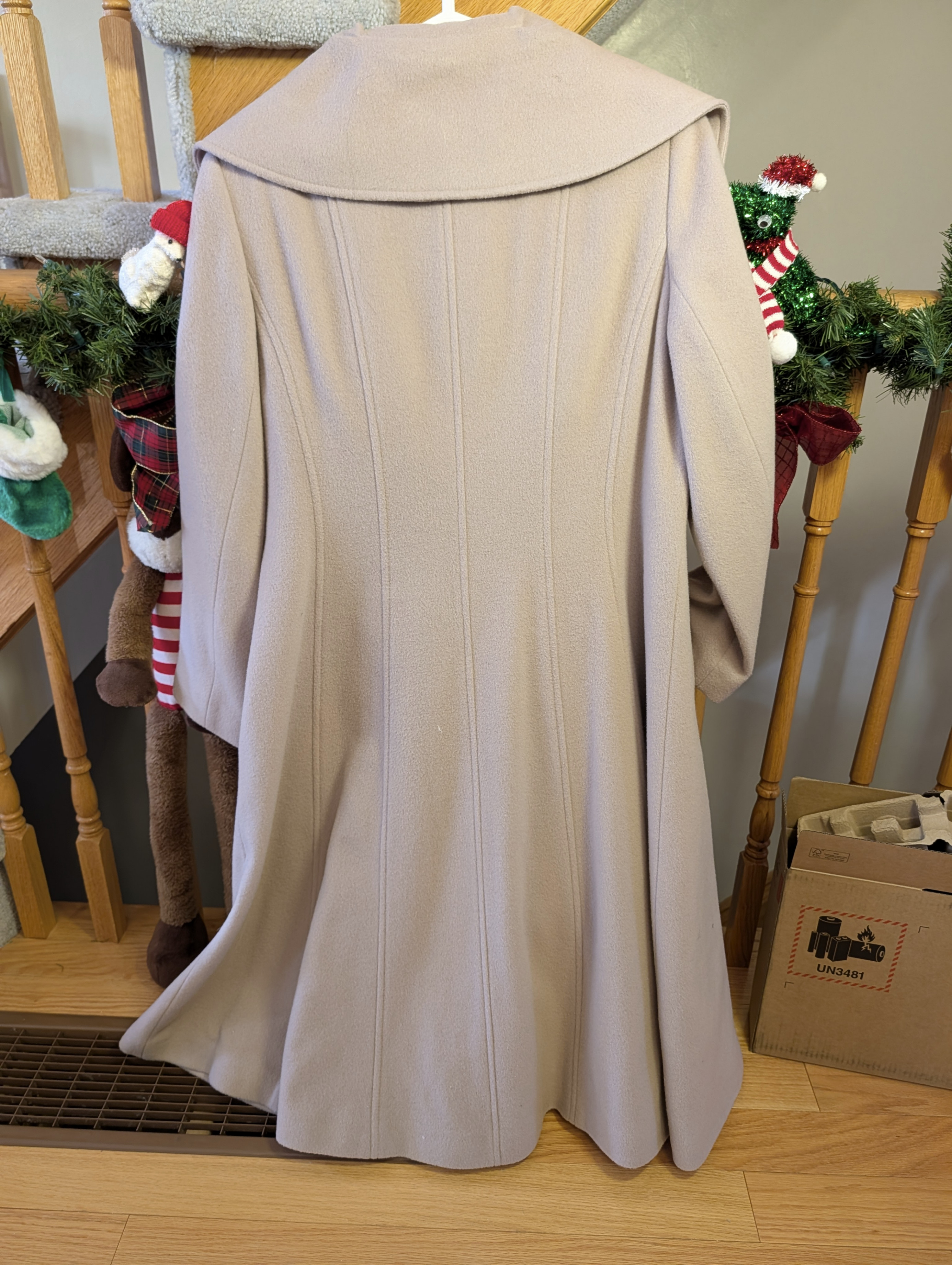 Jacques Vert Beige Long Coat - photo 3