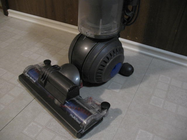 DYSON Ball Upright Corded Vacuum Cleaner - photo 3