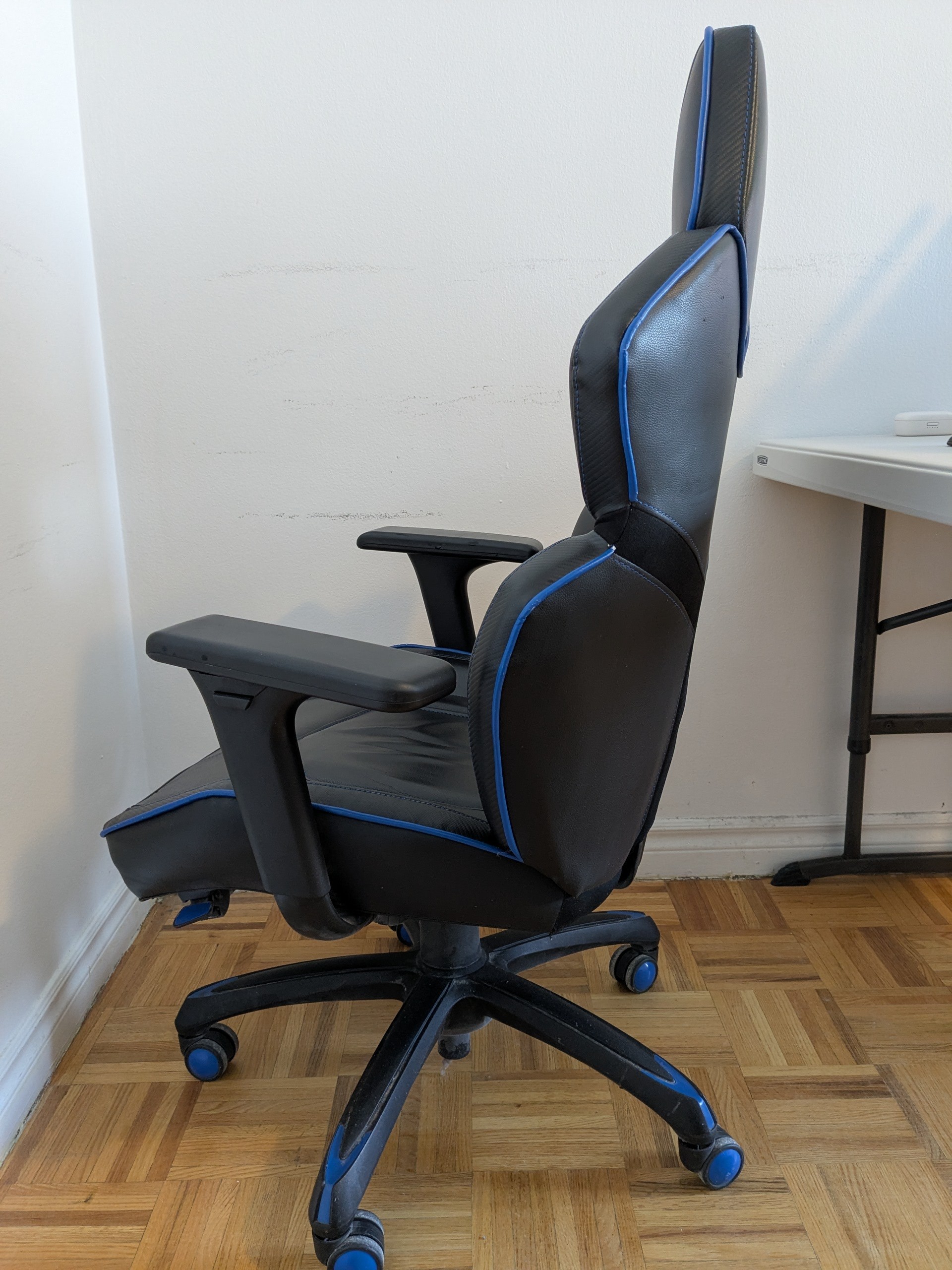 Fully Adjustable Gaming / WFH Chair 🎮 - photo 5
