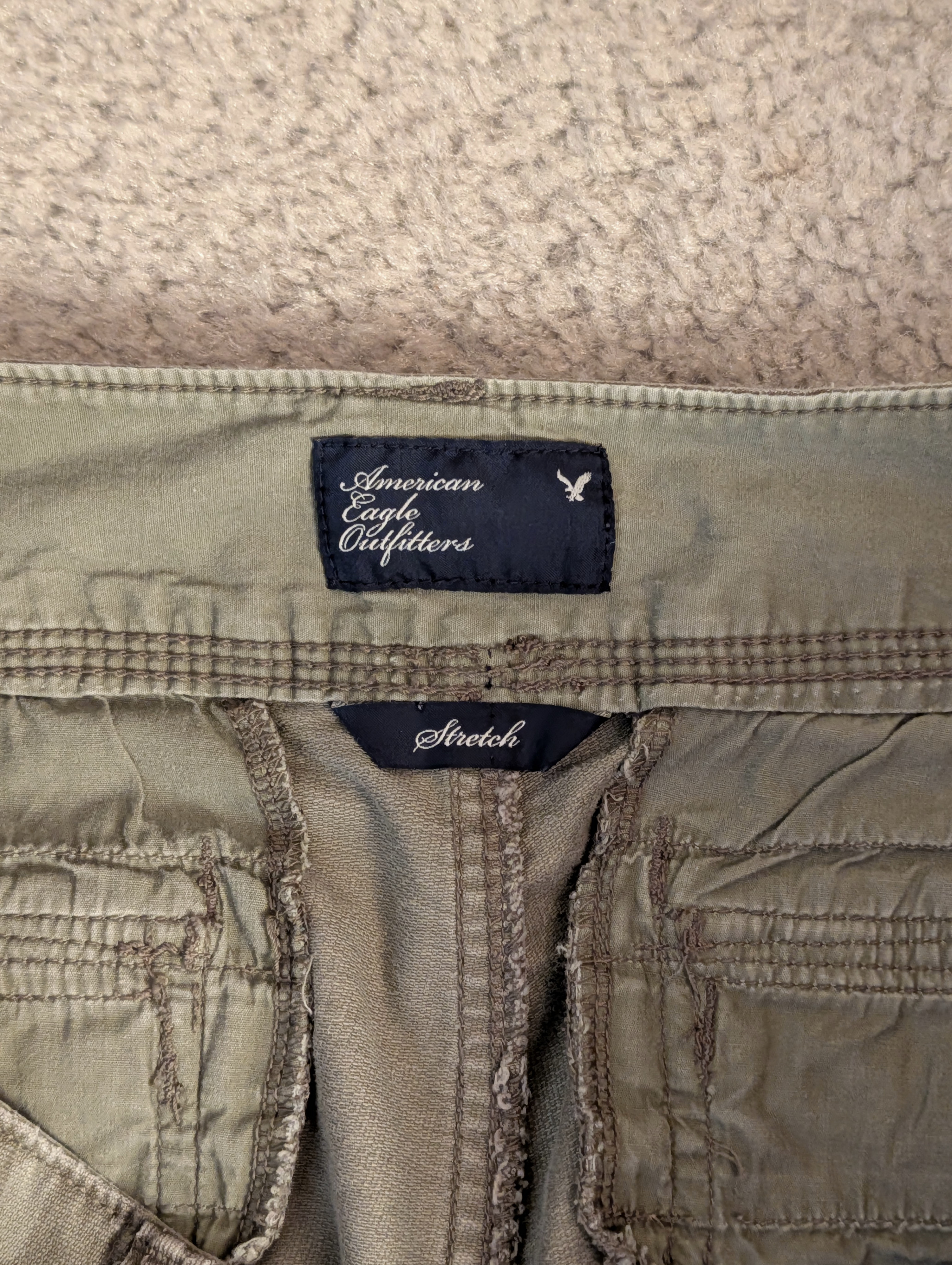 American Eagle Women's Camo Print Cargo Pants - photo 4