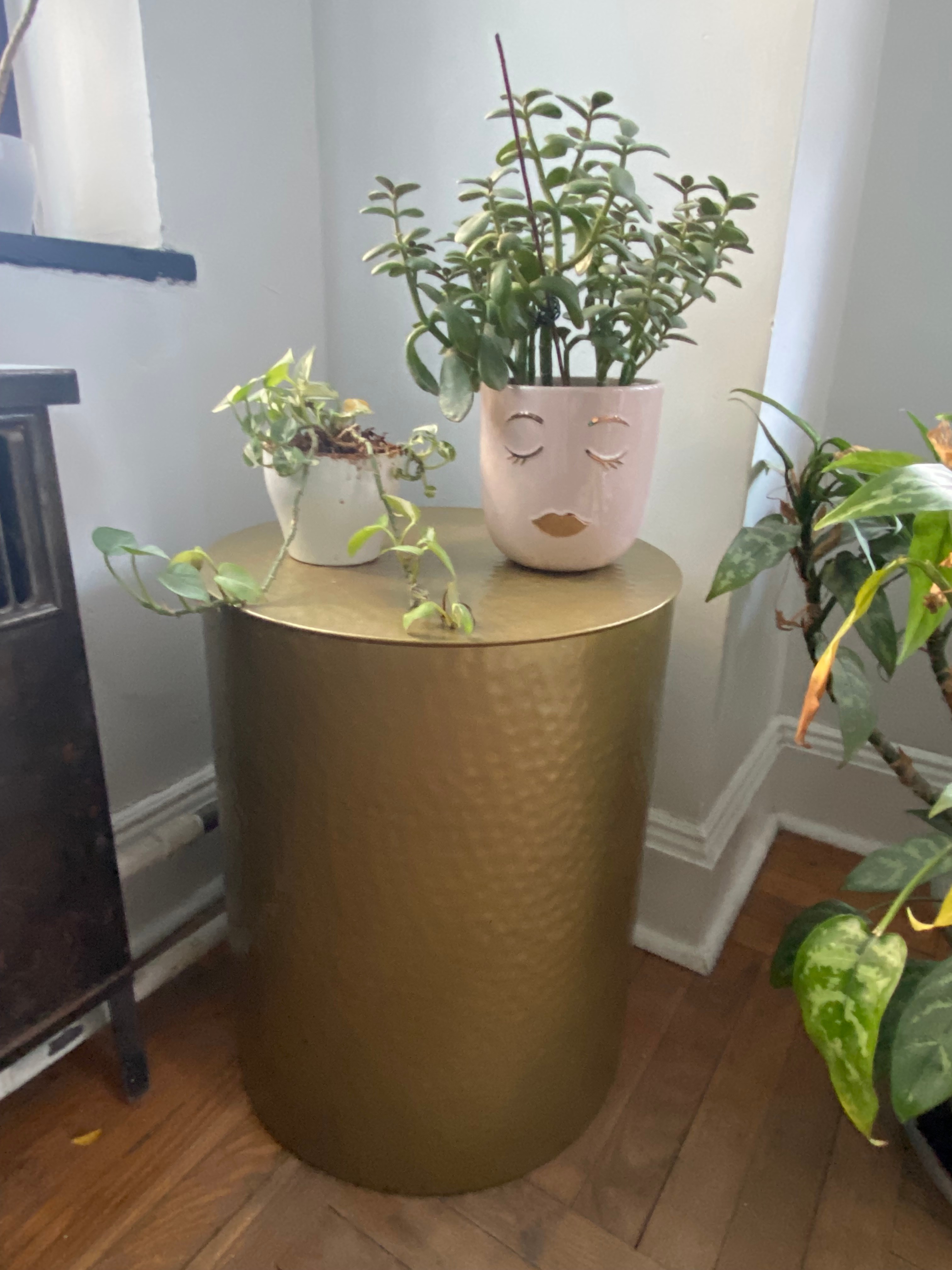 Accent Table