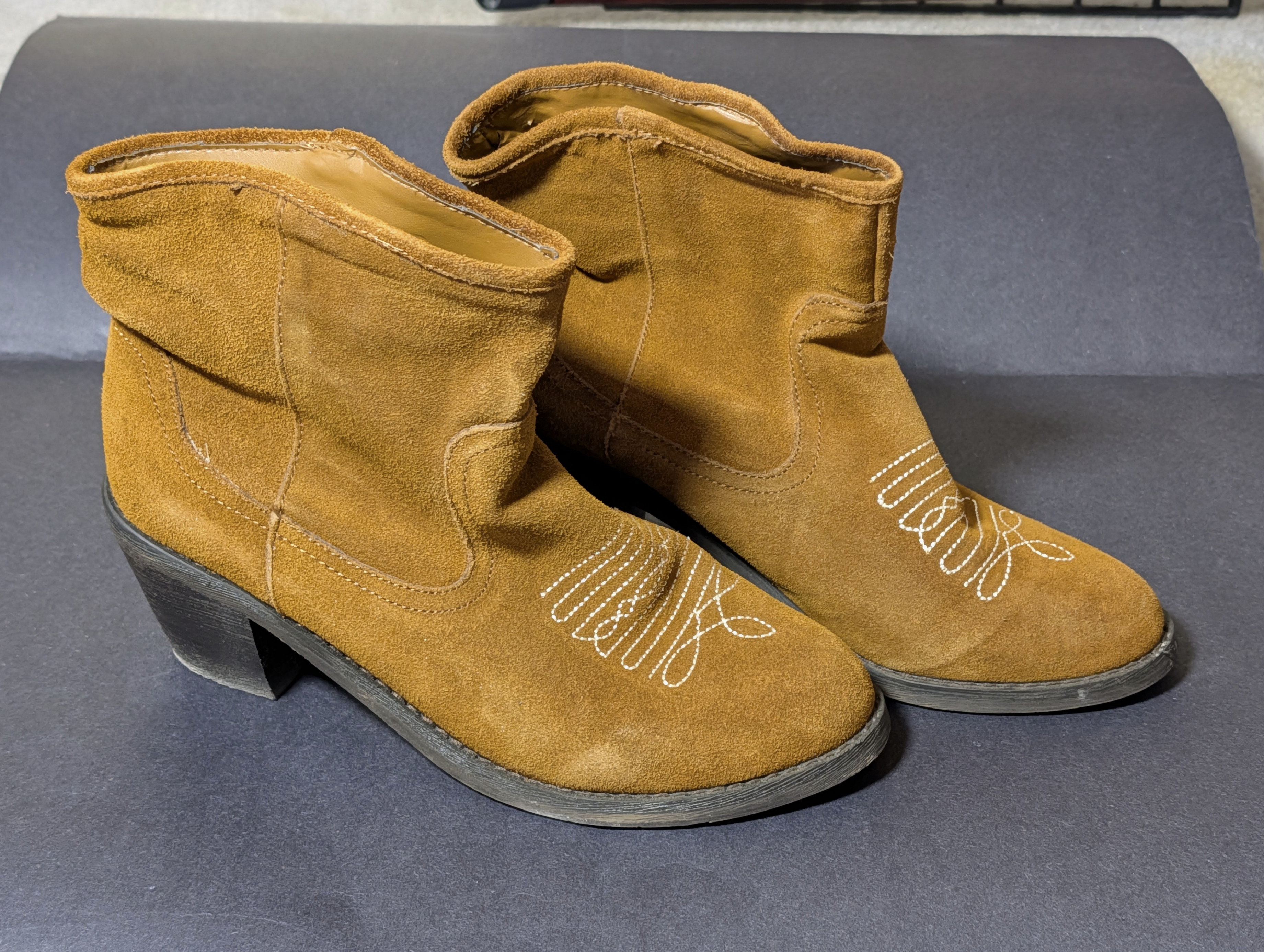 Sketchers Women's Brown Leather Boots - photo 3
