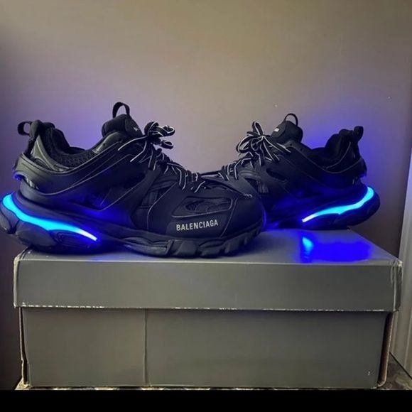 Balenciaga Tracks LED - photo 2