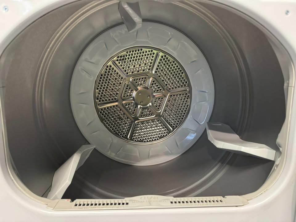 GE Front load electric dryer - photo 4