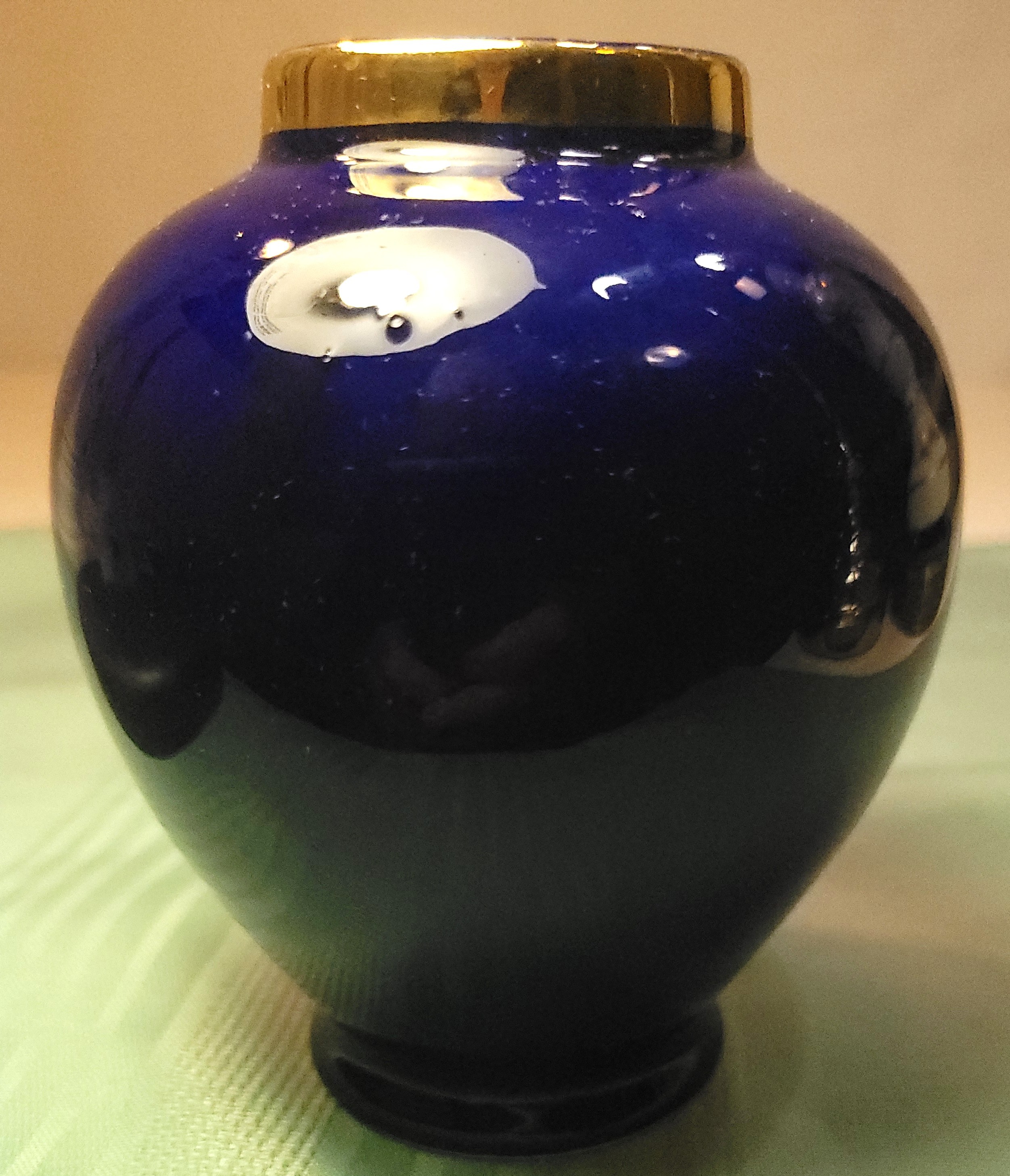 1960s Japanese Cobalt Blue Porcelain Vase - Flower Cart Vintage - photo 4