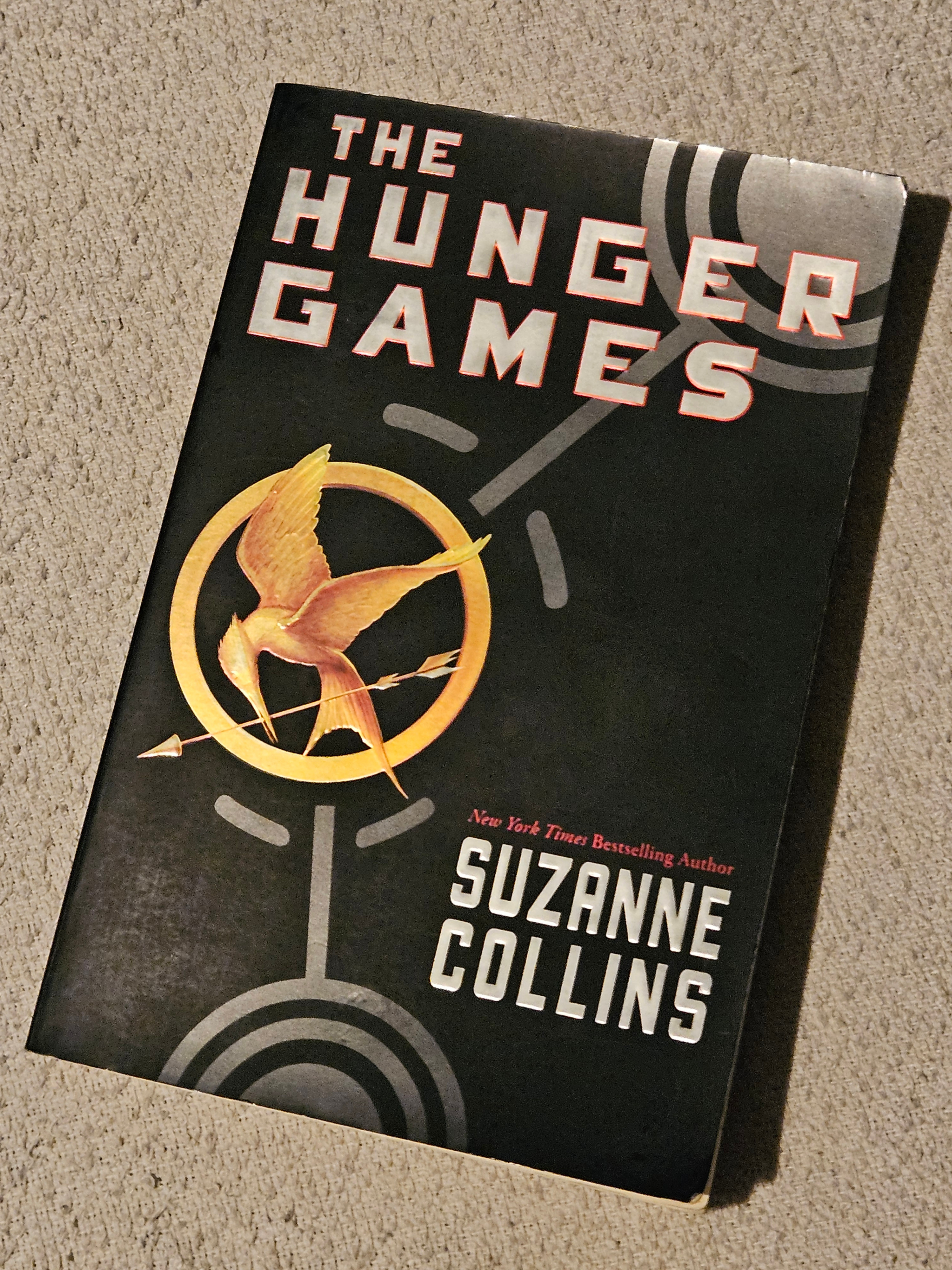 Suzanne Collins - The Hunger Games