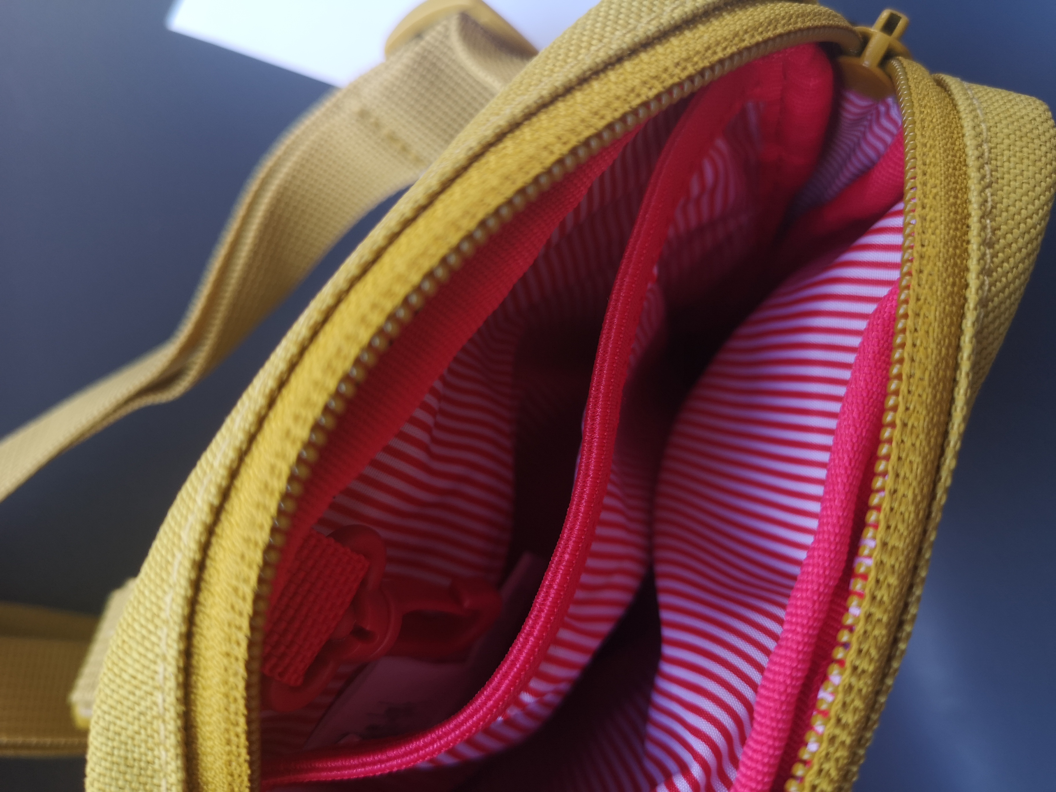 Herschel Cruz Crossbody Bag - Arrowwood - photo 4