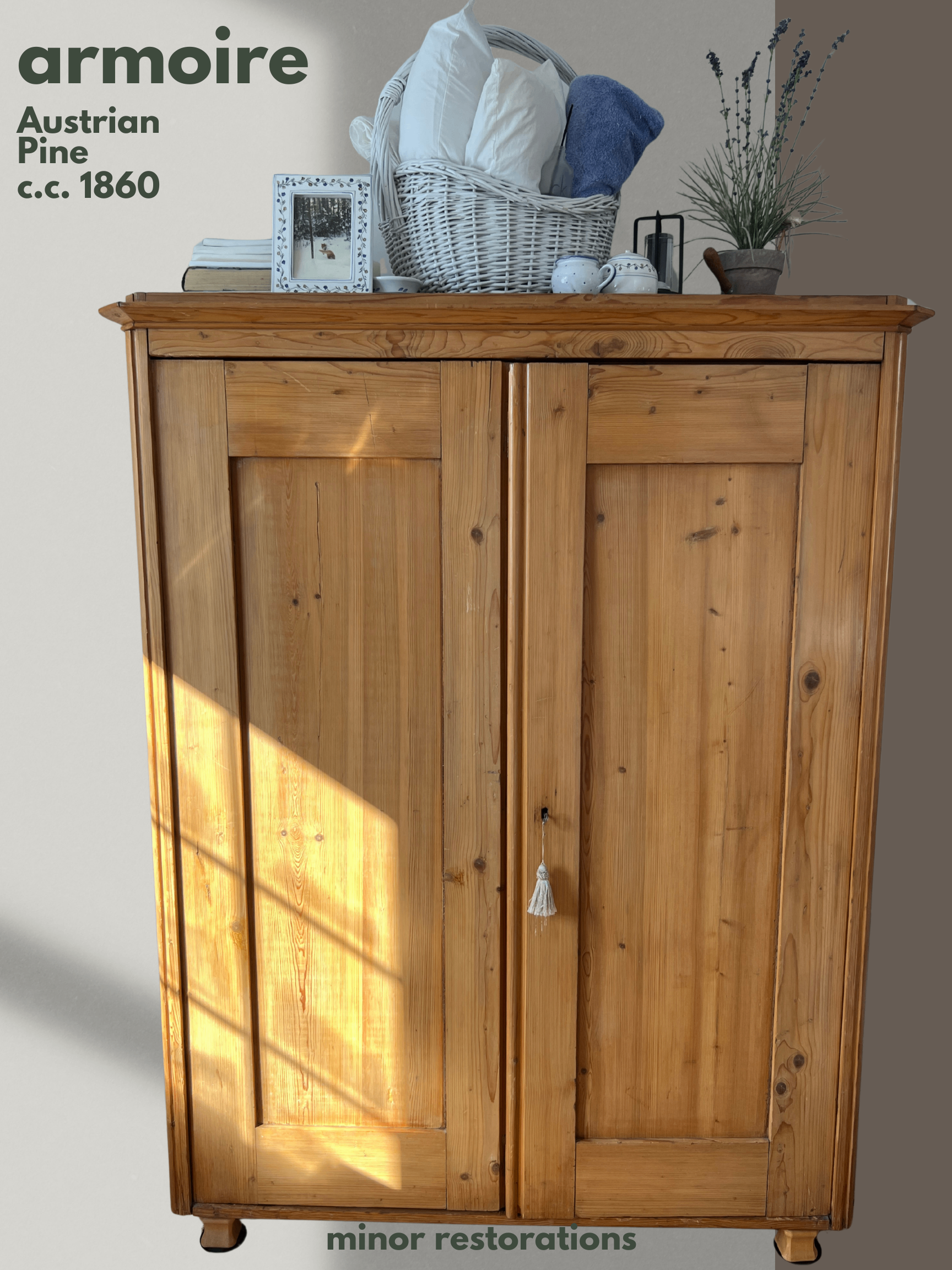 Imported Austrian Pine Double Door Armoire circa 1860 - photo 2