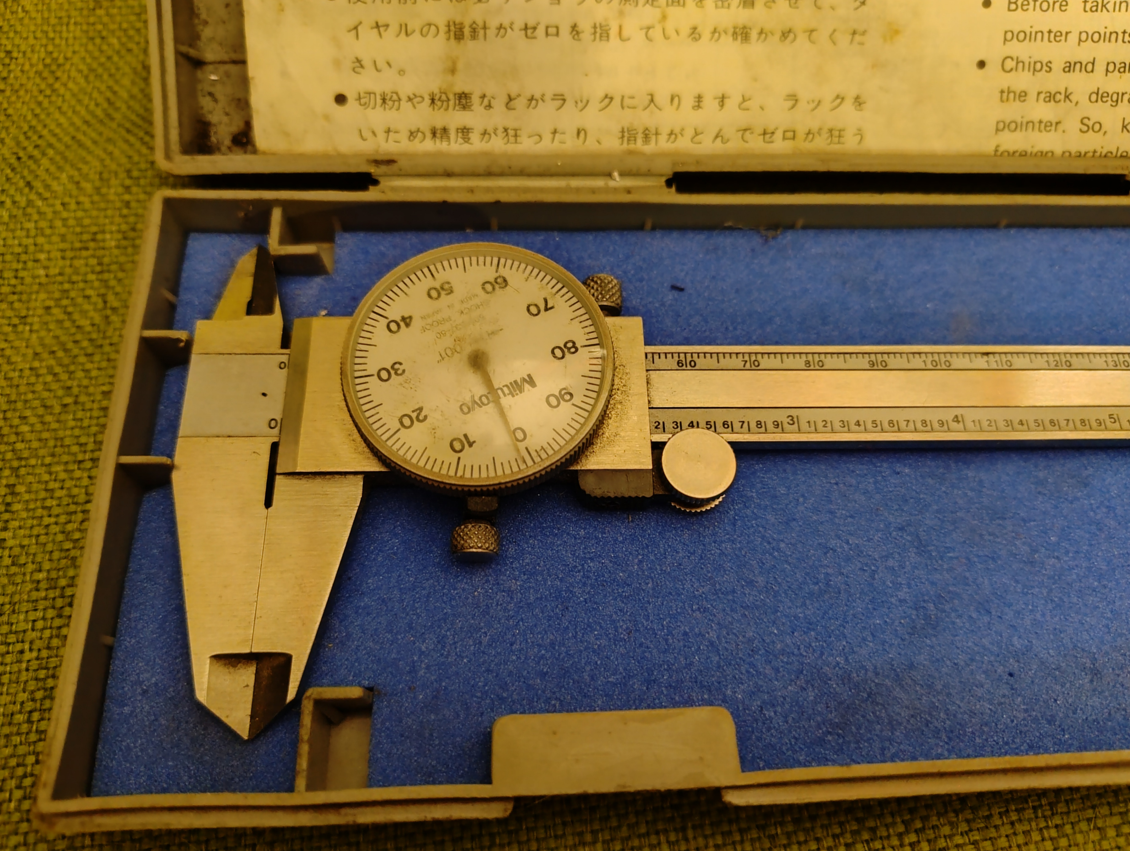 Mitutoyo Dial Caliper - photo 2