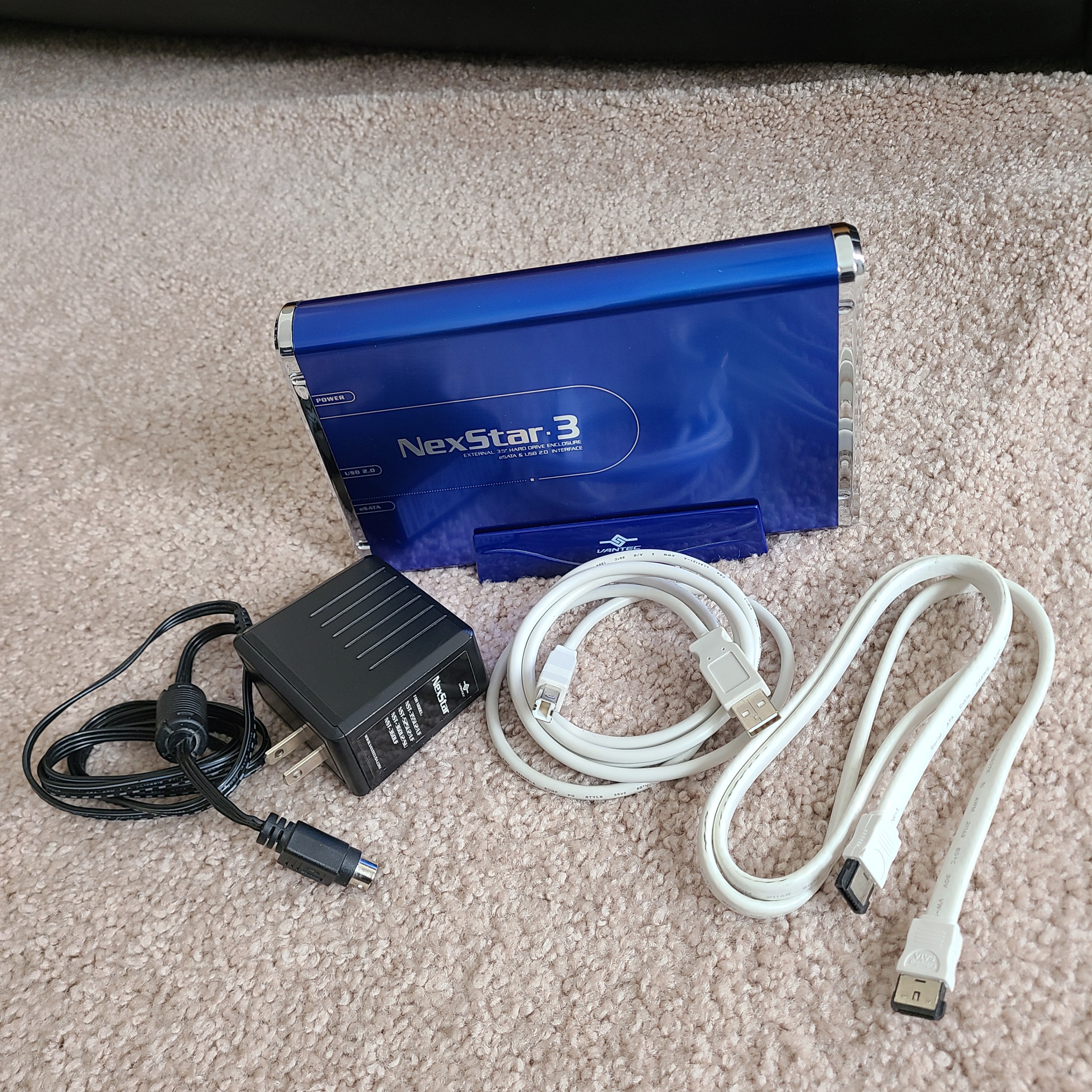 Vantec Nexstar 3 External Hard Drive Enclosure NST-360SU-BL