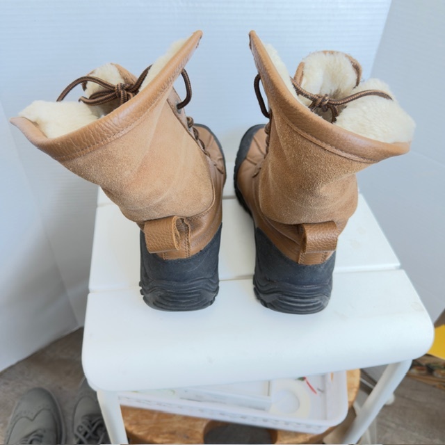 UGG Australia Leather Boots - photo 3