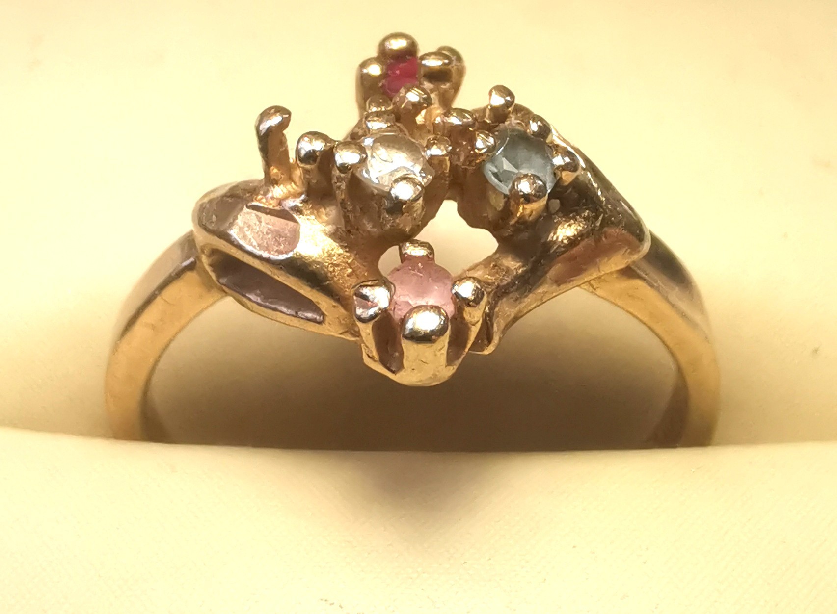 1980s 14K Yellow Gold Multi-Gemstone Nugget Ring Size 6.5