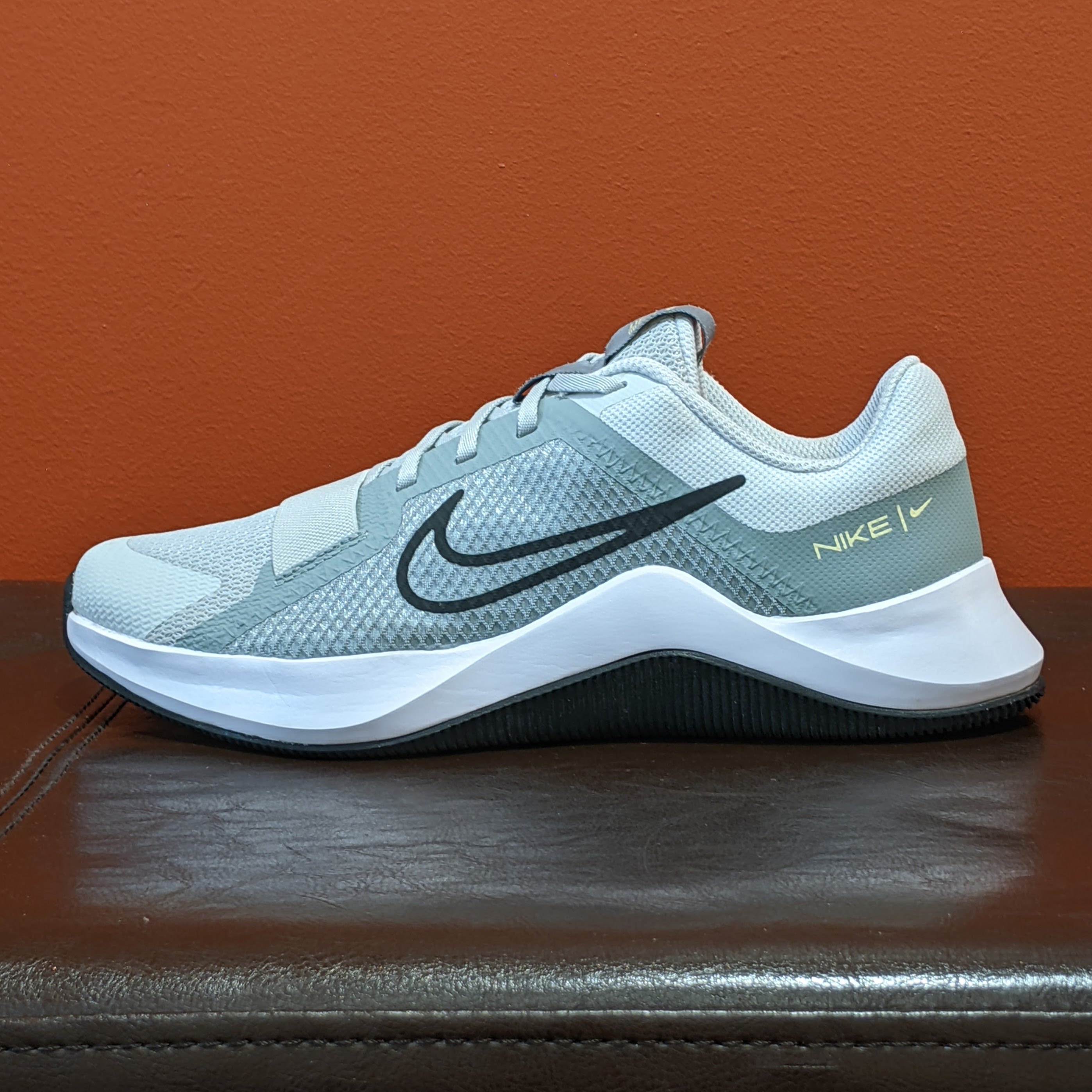Nike MC Trainer 2 Shoes (Women) Light Silver Mica Green Size 8 - photo 2