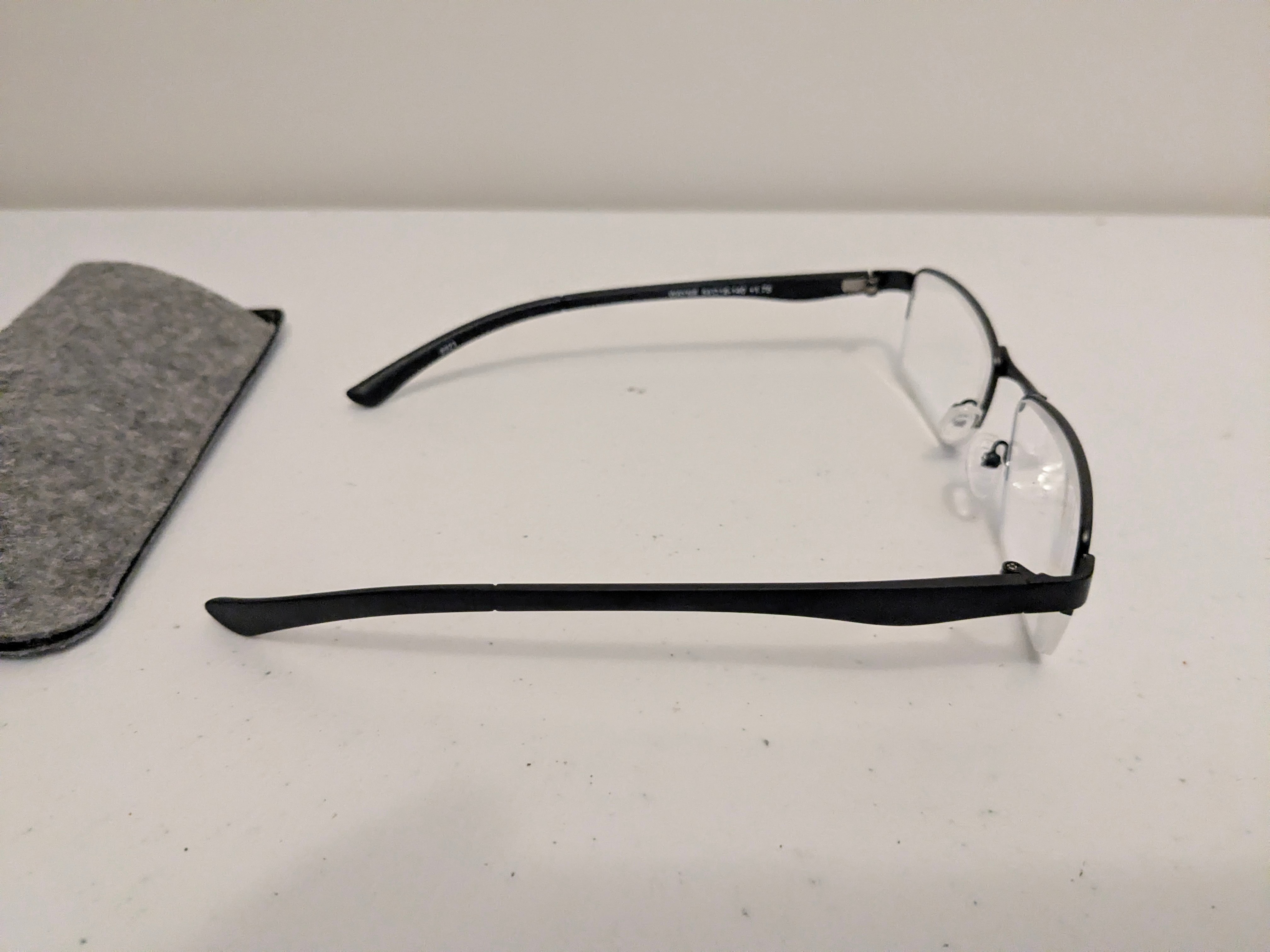Black Rimless Reading Glasses with Case 1.75 - photo 3