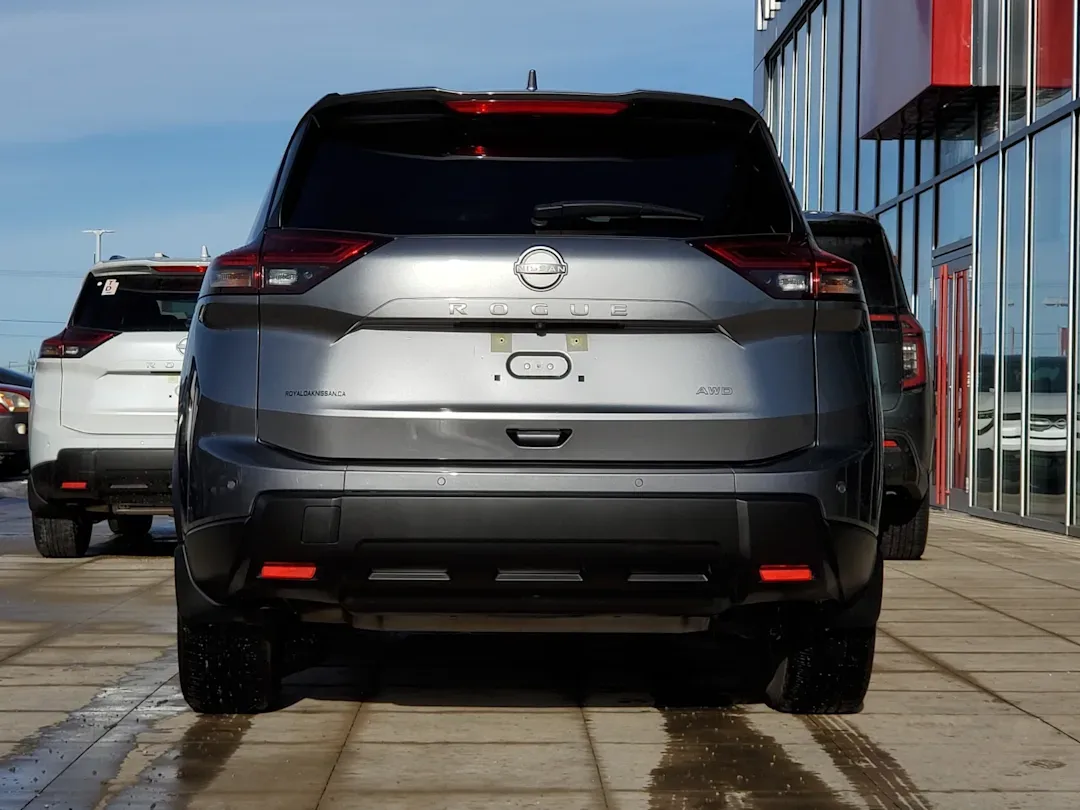 2024 Nissan Rogue - photo 3