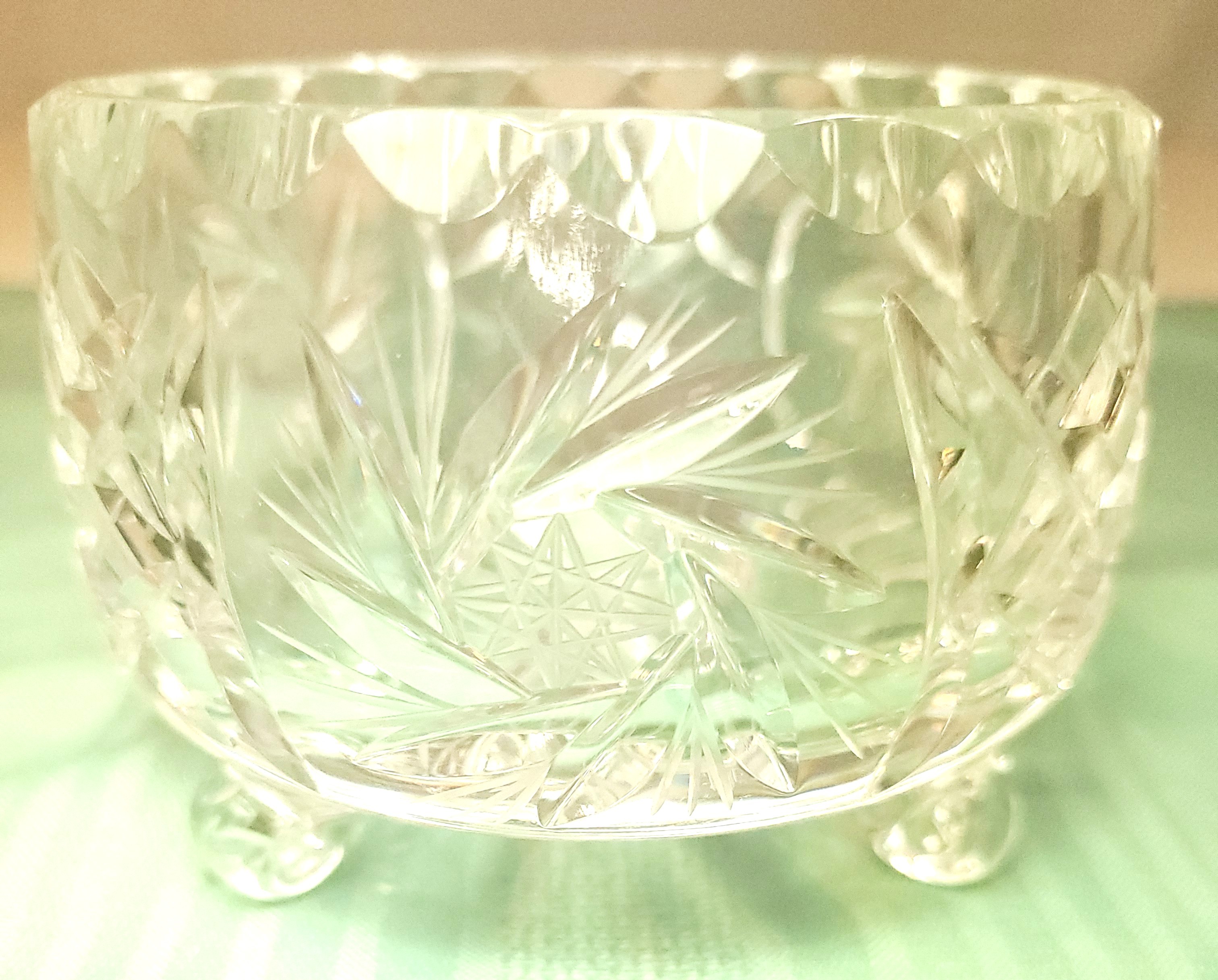 1970s 24% Lead Crystal Pinwheel Bowl - 3-Footed Hand Cut Polish
