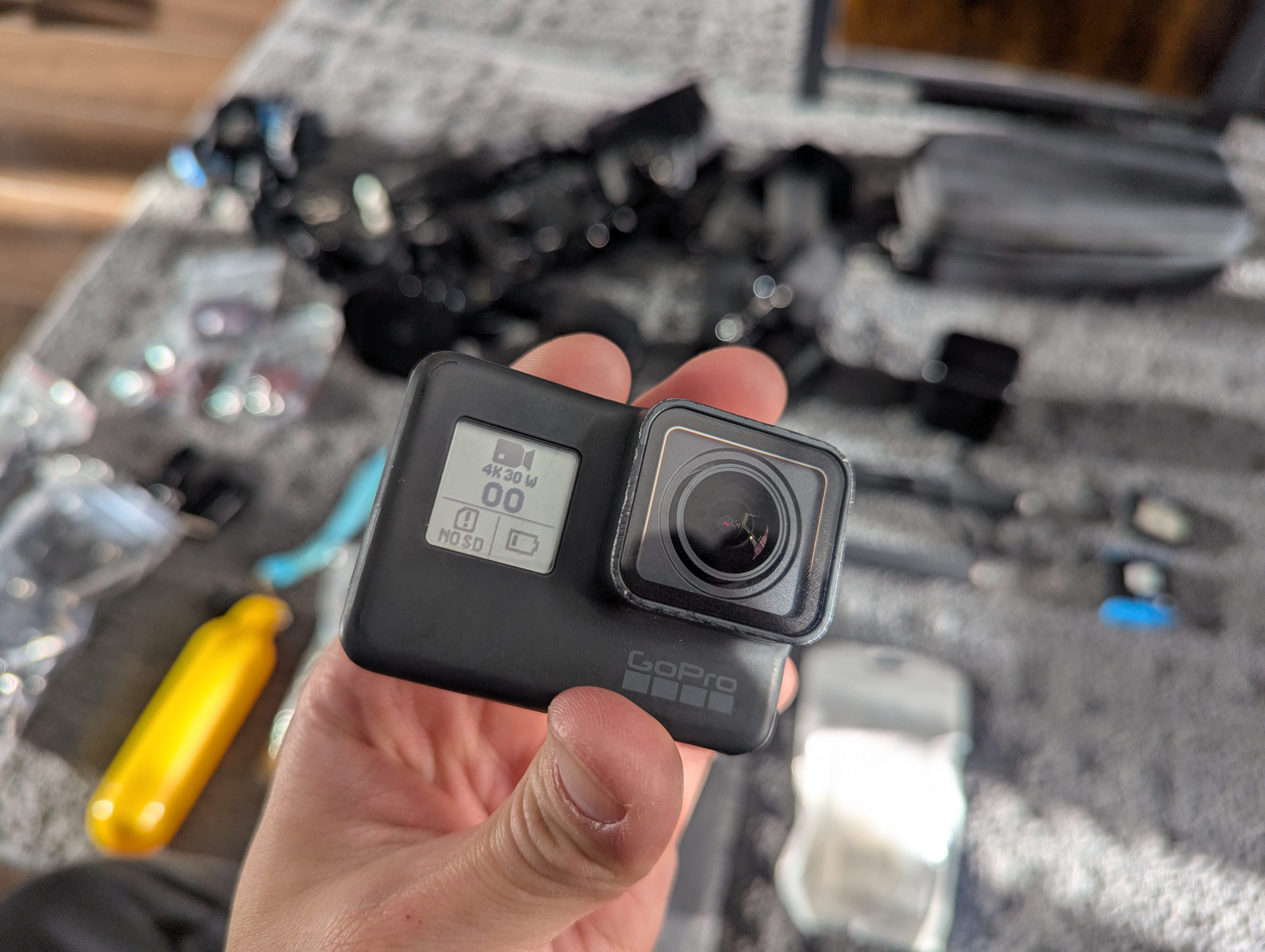 Go Pro Hero 9 and Hero 5 + extra batteries and accessories - photo 3