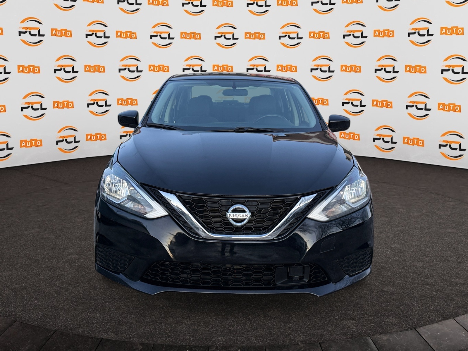 2018 Nissan Sentra SV - photo 2