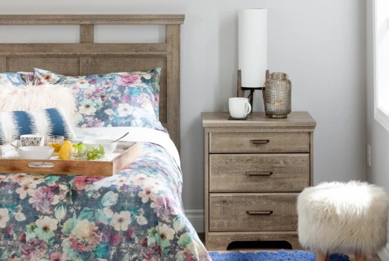 Two 3- drawer nightstands - photo 3