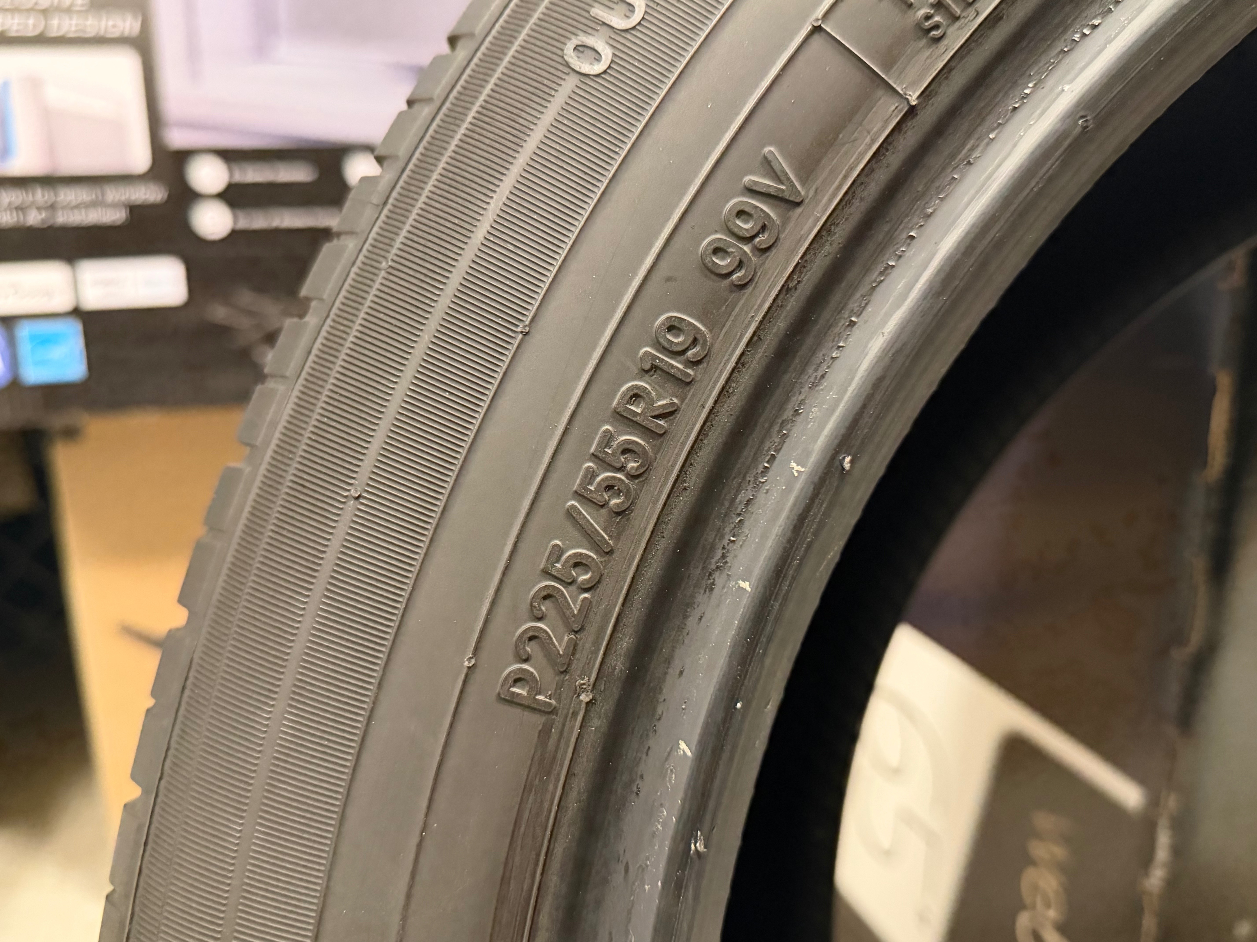 Toyo A36 P225/55 R19 all season tires - photo 4