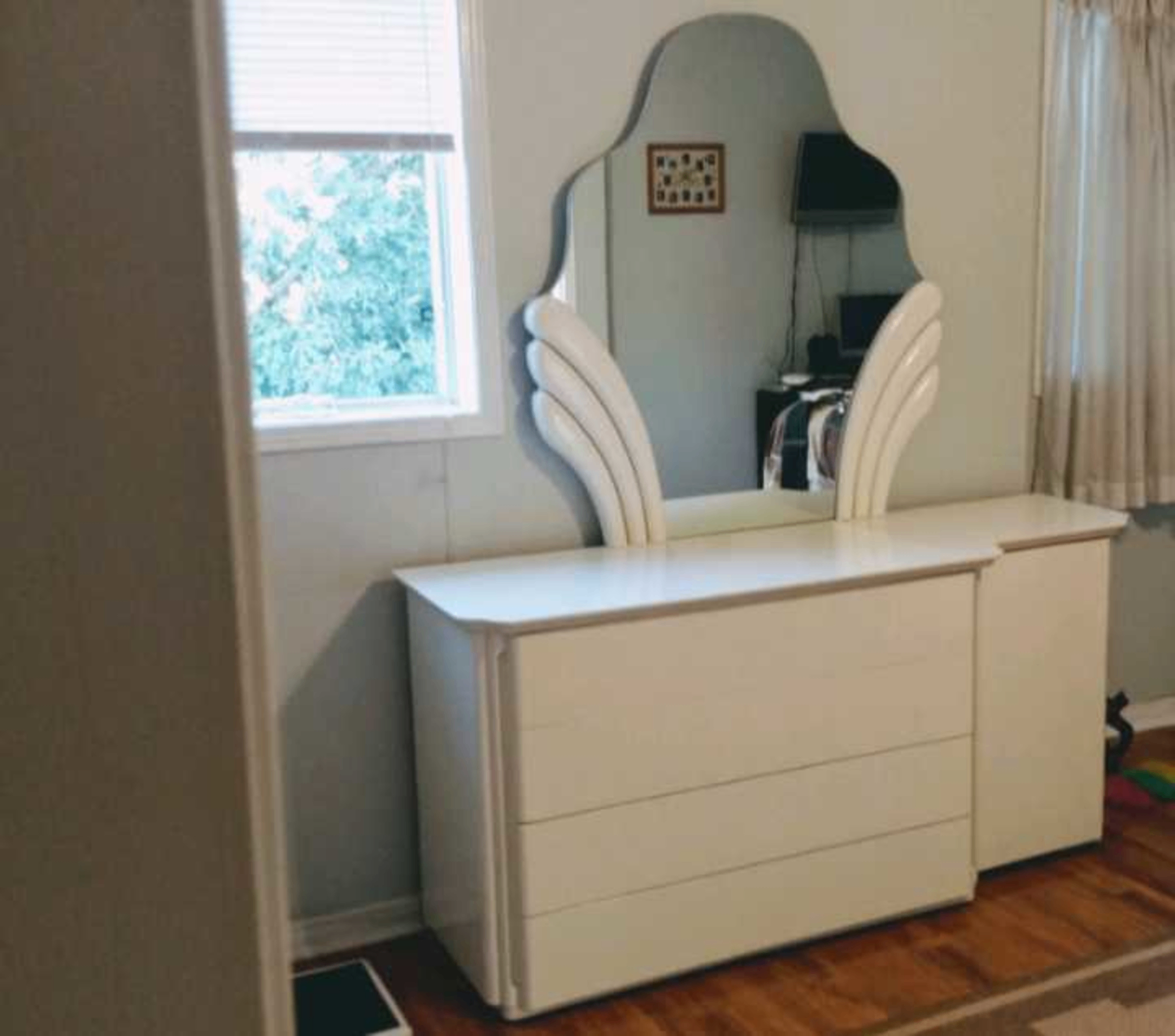 Italian designer bedroom suite
