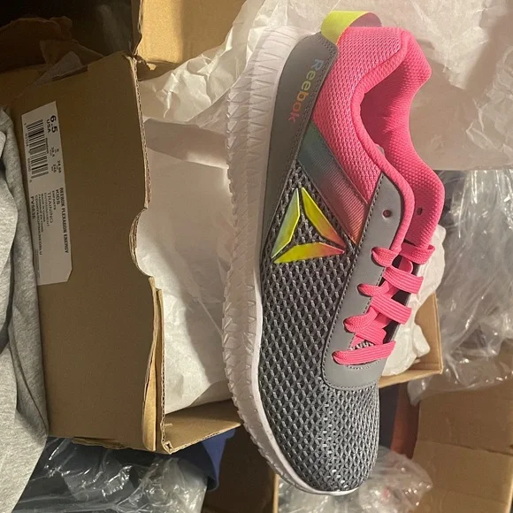 BRAND NEW girl youth reebok flexagon energy shoes size US 6.5Y - photo 4
