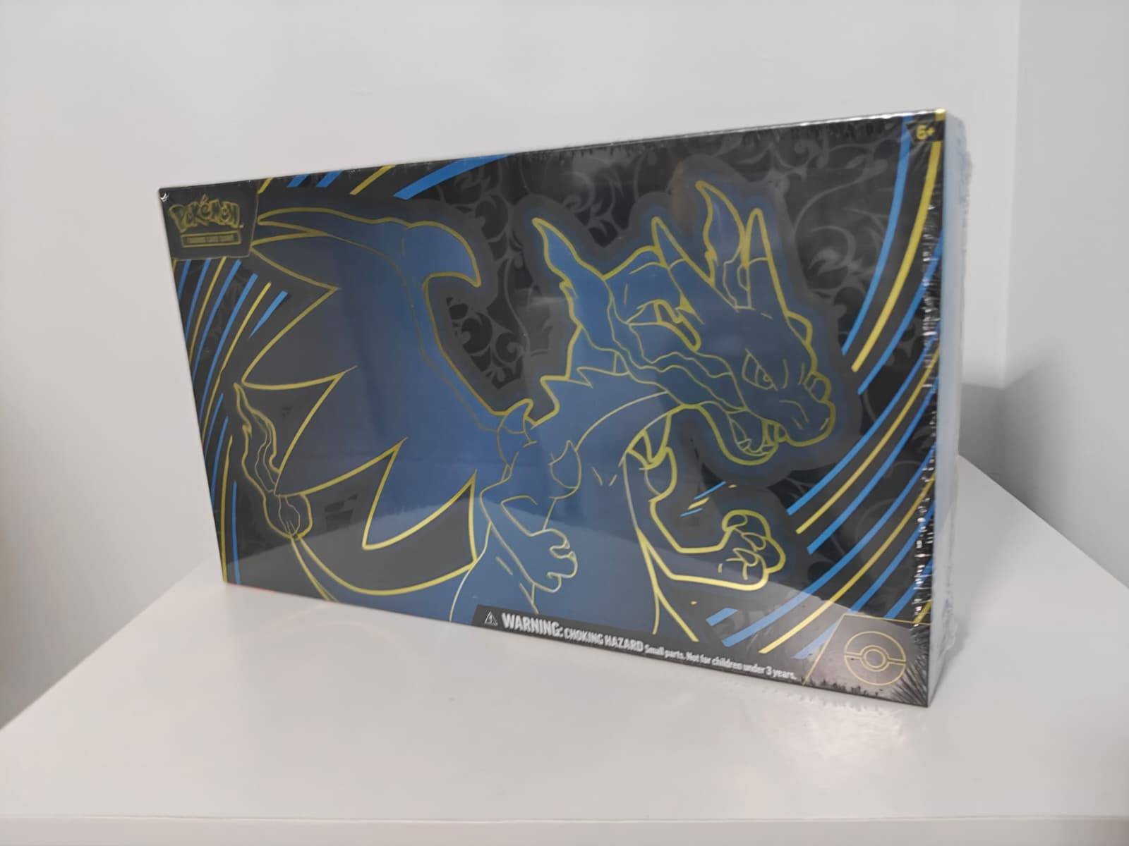 TRADE OR SELL! Rare Mega Charizard X EX Ultra-Premium Collection - photo 2