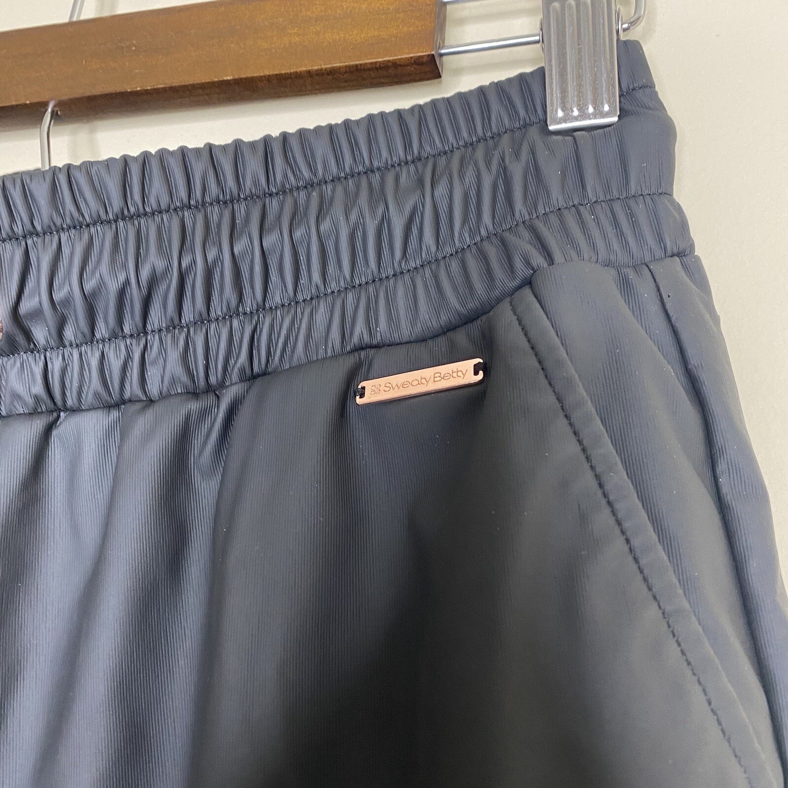 🏆 $170 XS Sweaty Betty Joggers Danca LeatherLook Sweat Pants - photo 4