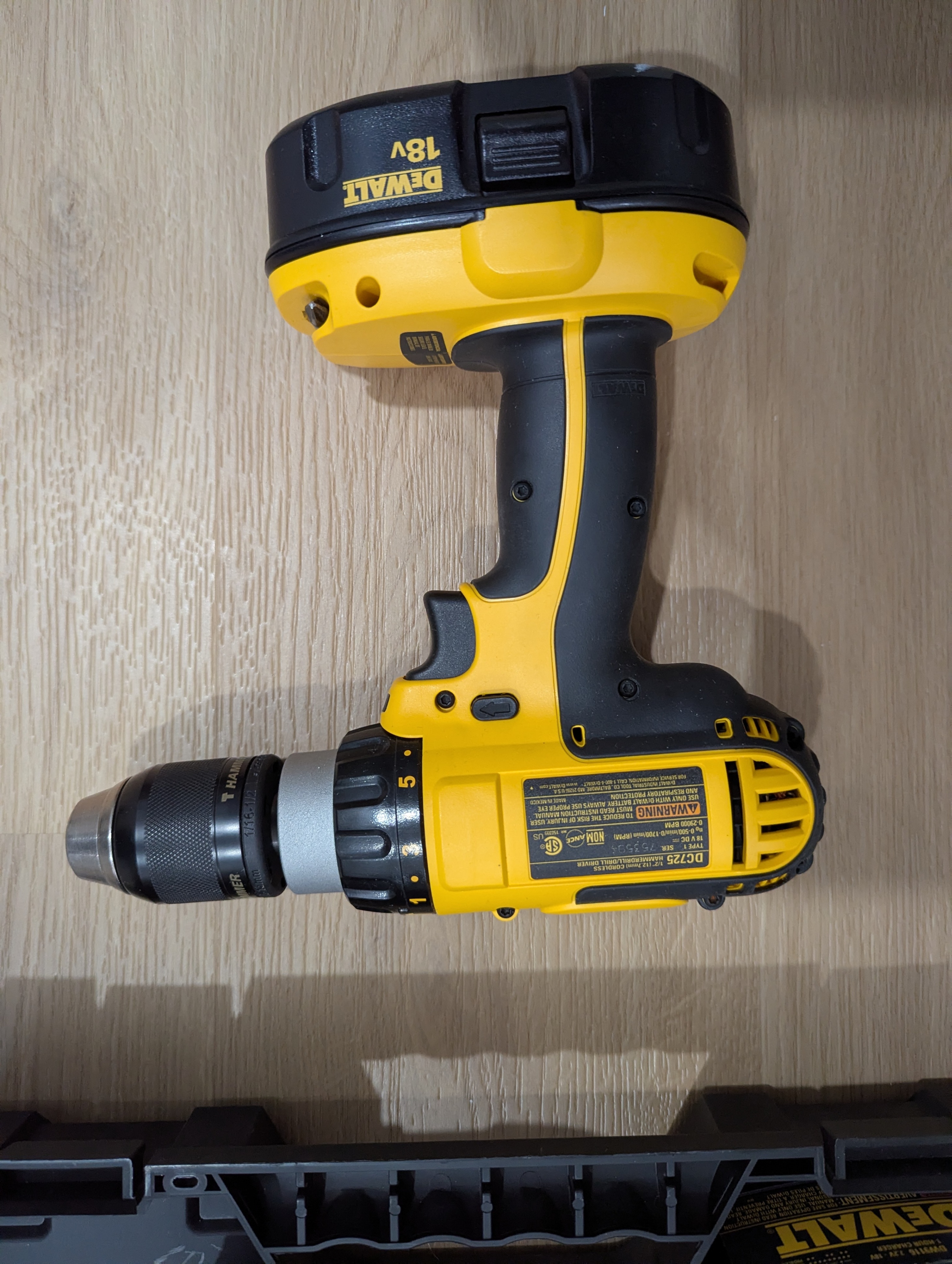 DeWalt Drill - photo 2