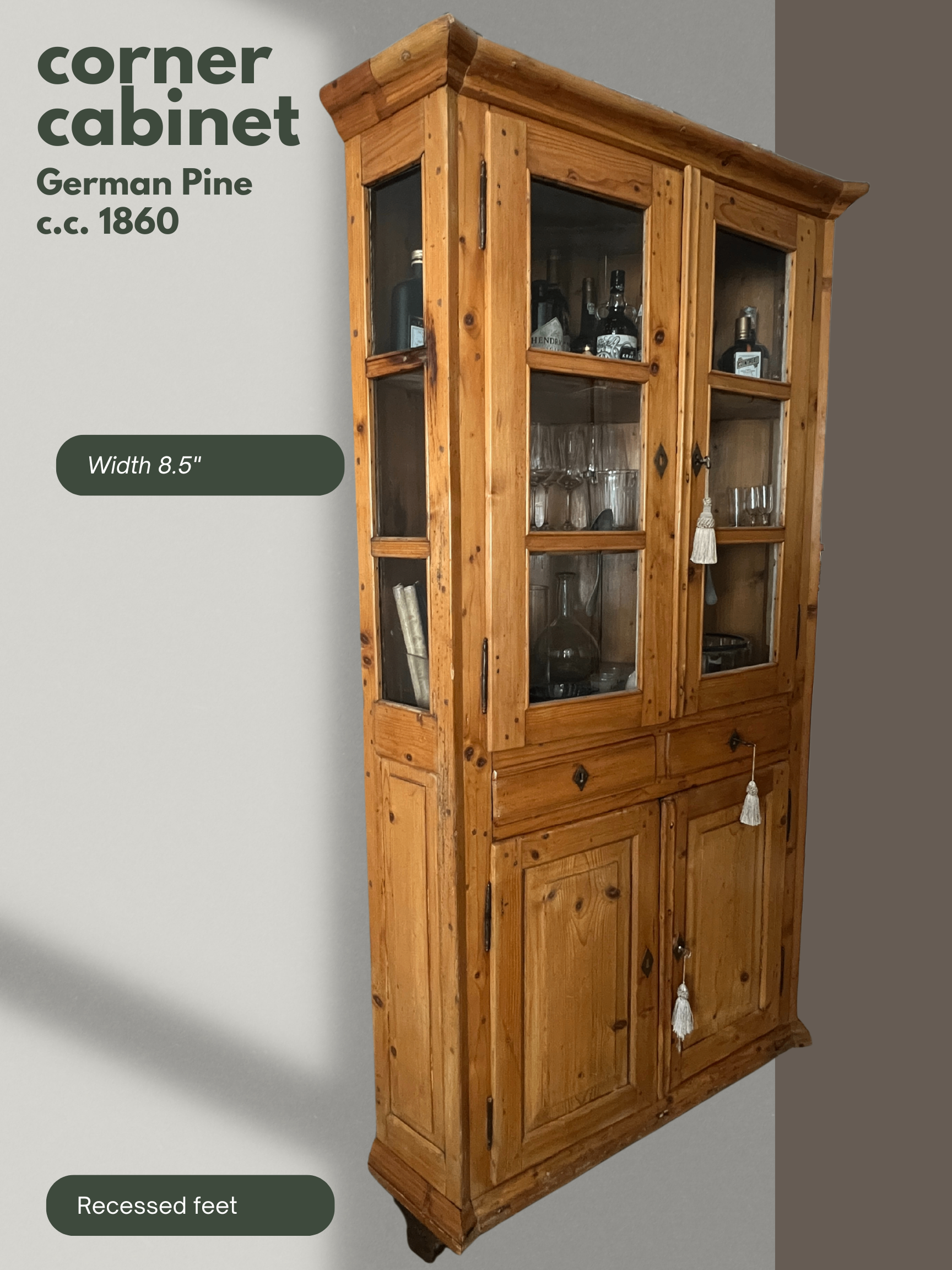Antique Corner Cabinet - German Pine circa 1860 - photo 3