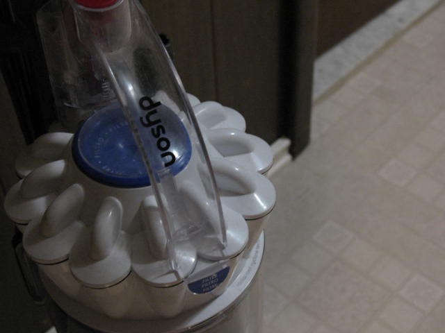 DYSON Ball Upright Corded Vacuum Cleaner - photo 4