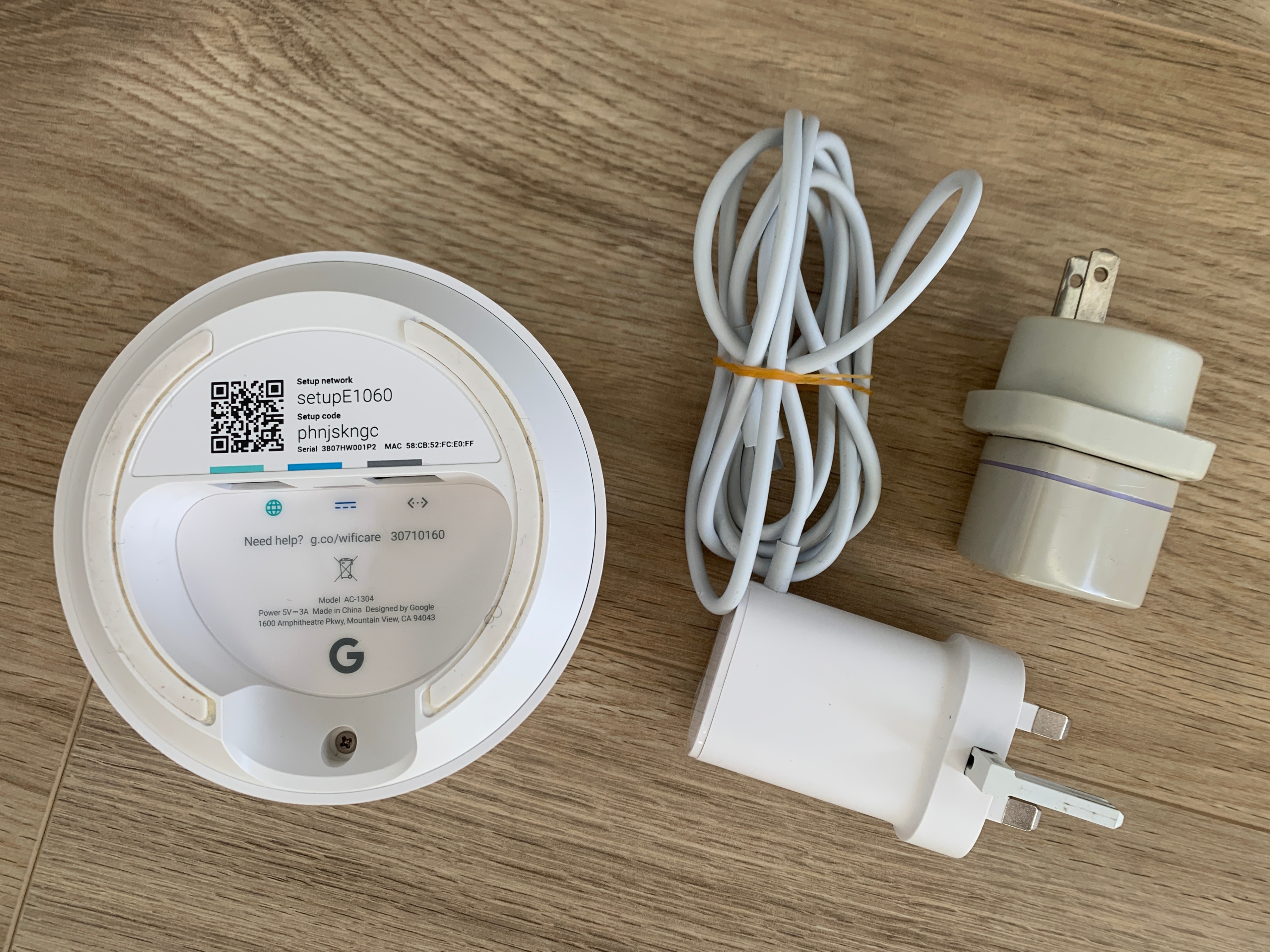 Google Wifi puck (AC - 1304) with adaptor and power cable - photo 2