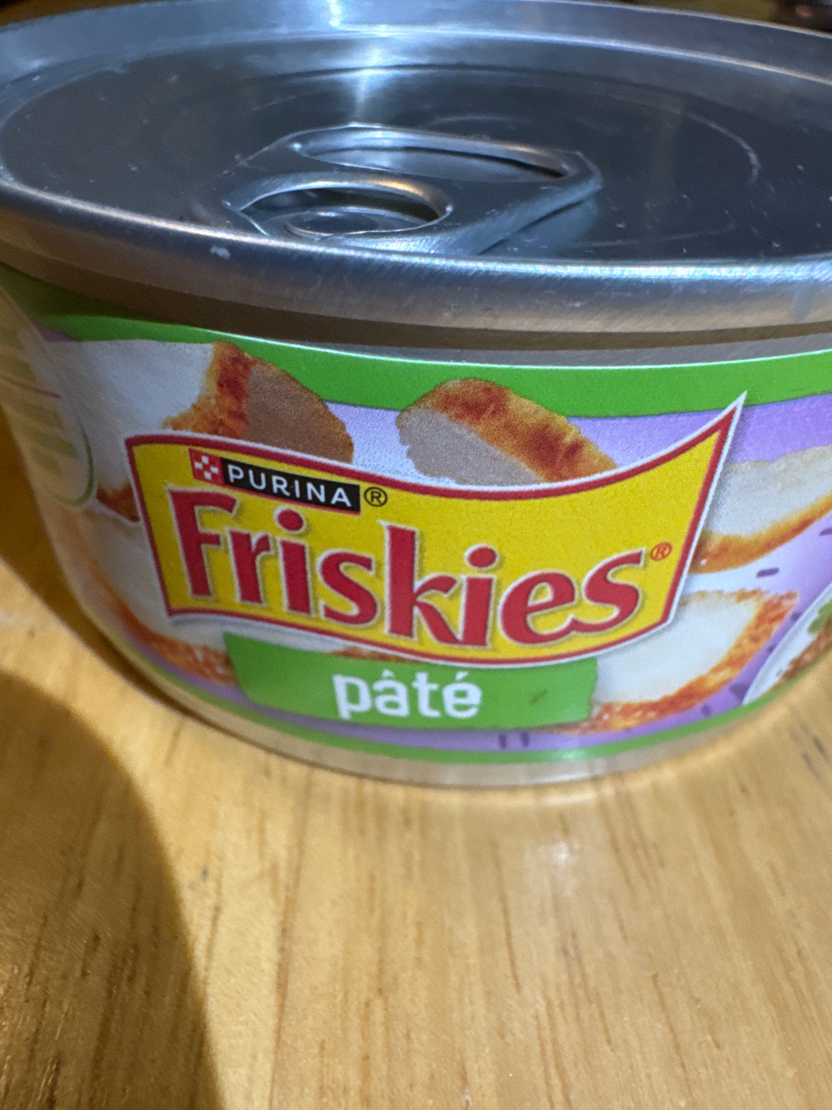Friskies Cat Food (Salmon, Turkey & giblets) - photo 4