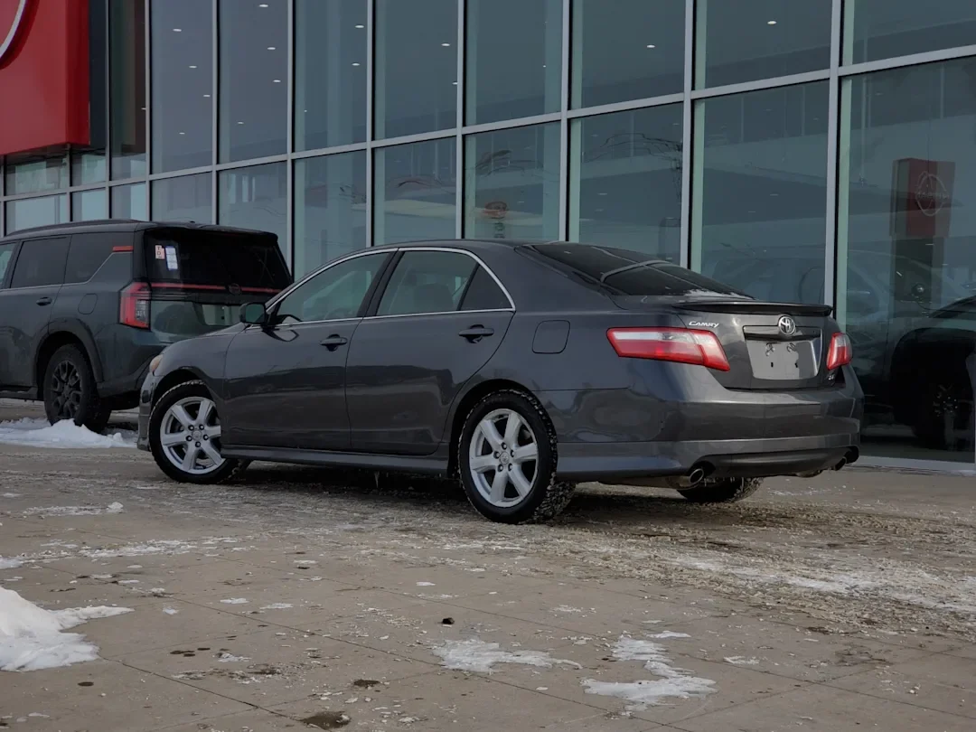 2009 Toyota Camry - photo 3